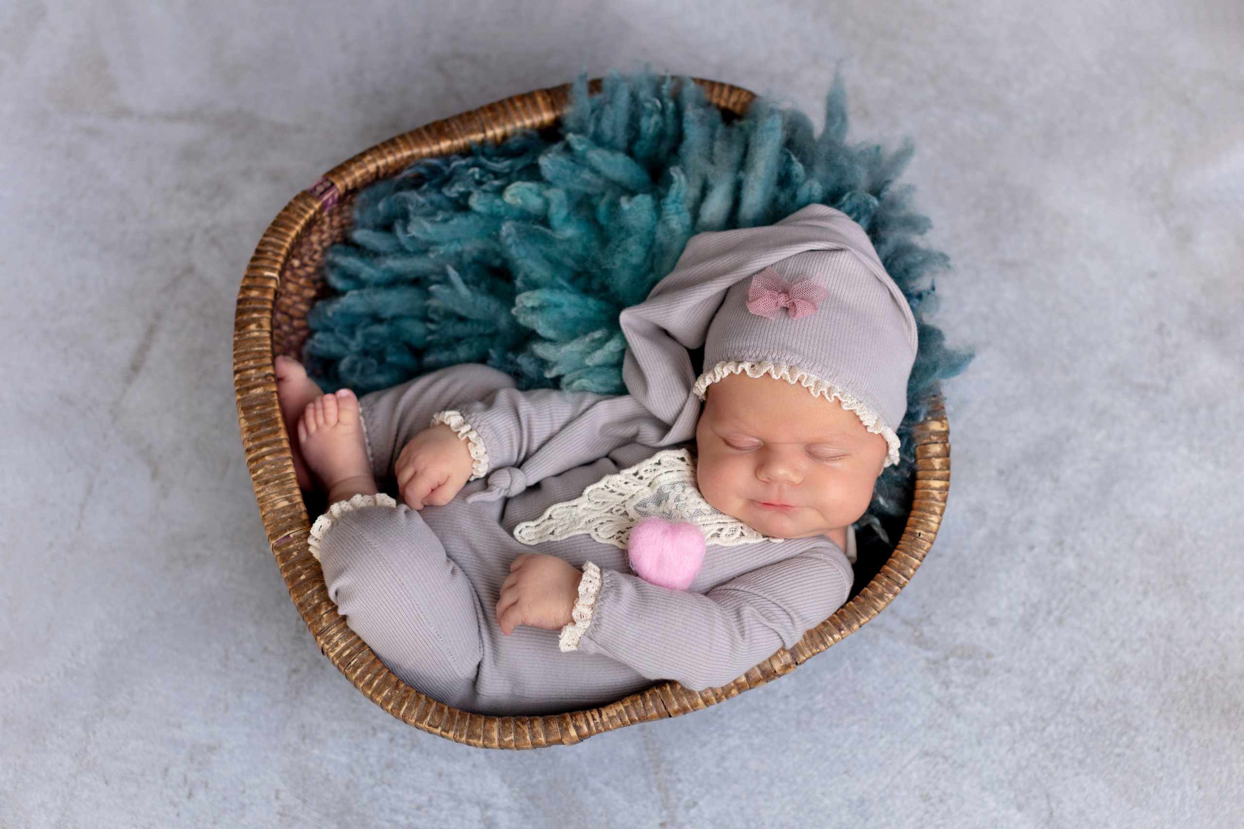 Фото новорожденных. Фотограф новорожденных в Калининграде Юлия Бороданова