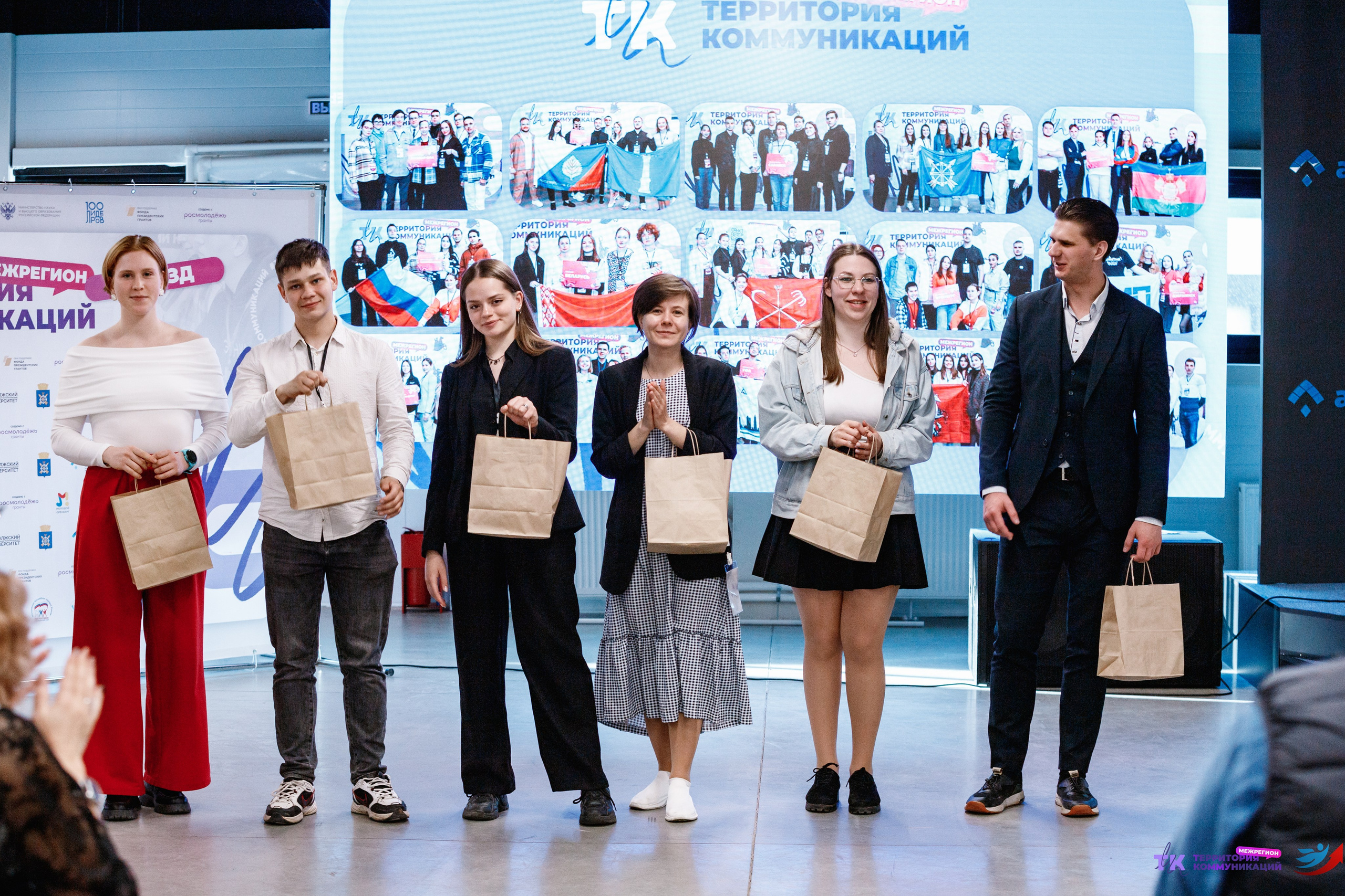 Закрытие программы — Вектор Полета. Фотограф Захваткин Роман