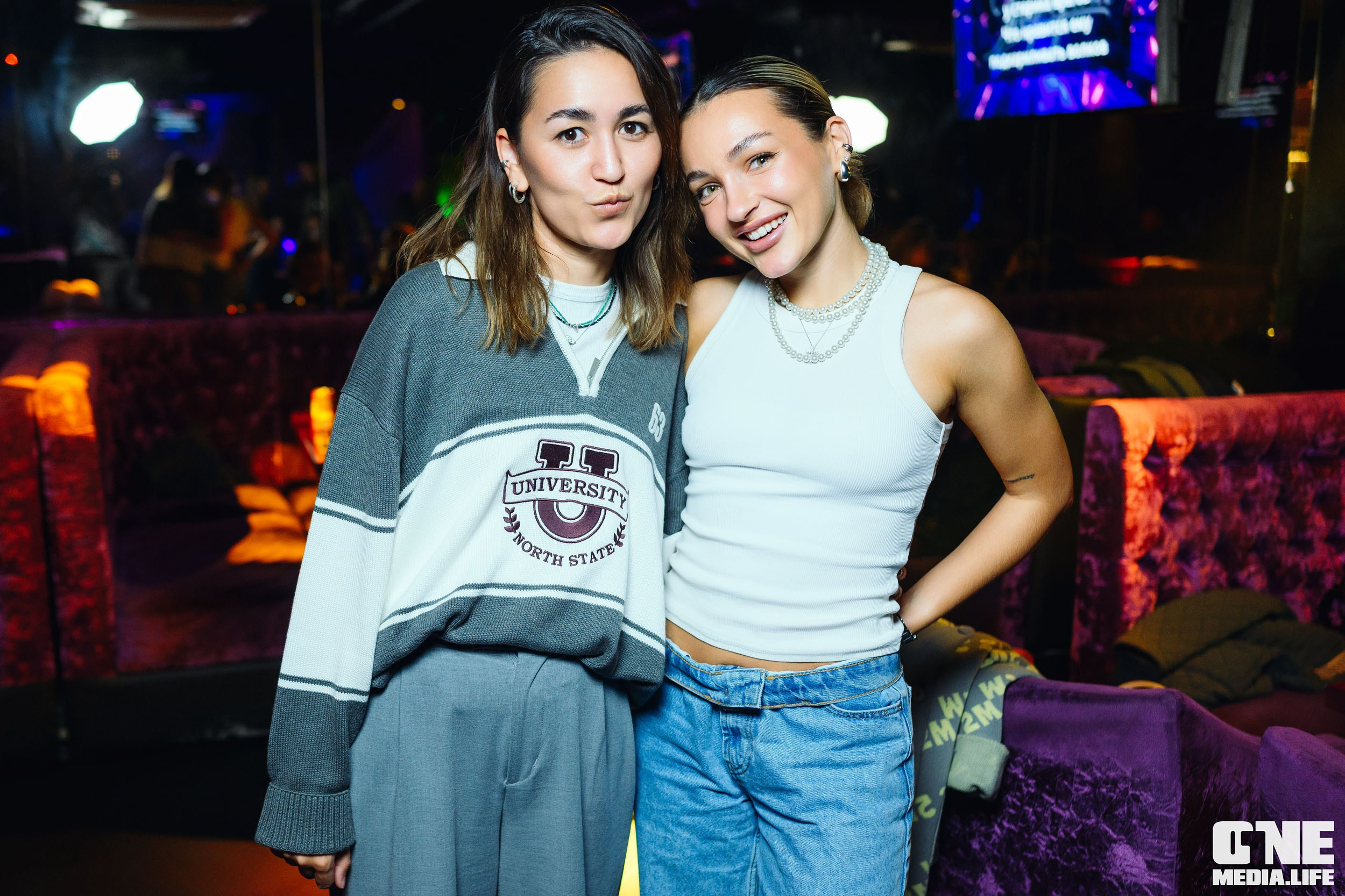 Фоторепортаж из караоке-клуба Эйфория. One Media Life: фоторепортажи, фотоотчеты с мероприятий и заведений