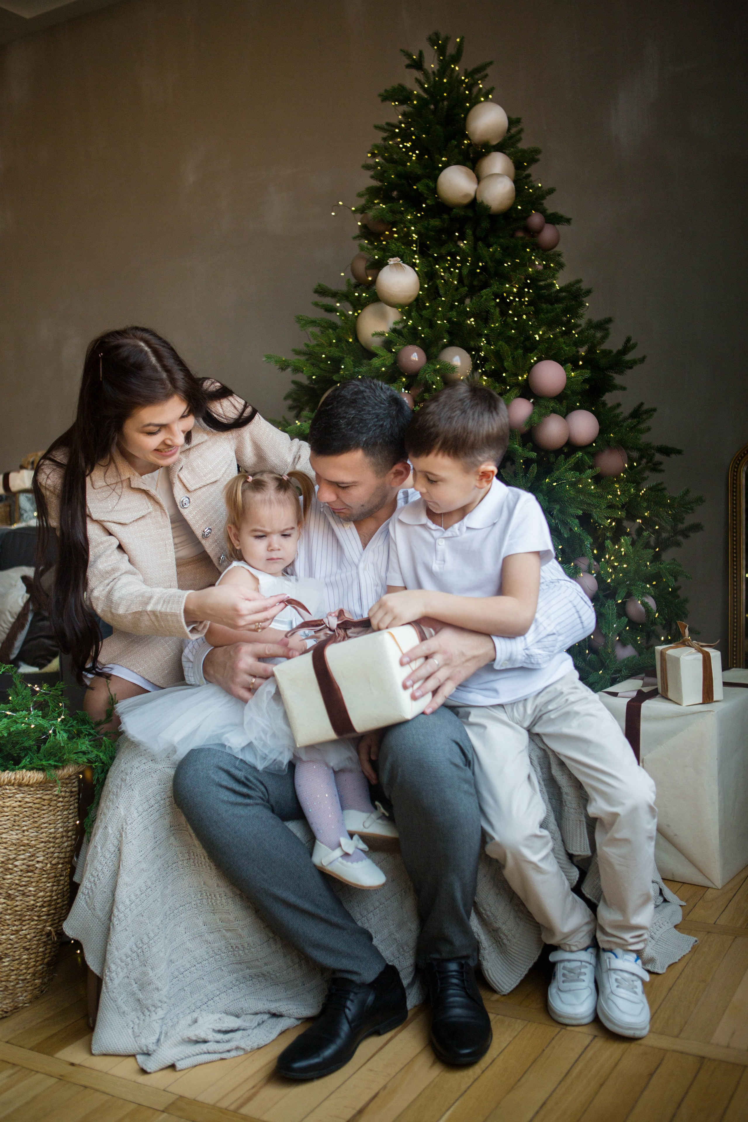 Фотостудия «Perfect», зал Паркет. Свадебный семейный и детский фотограф в Краснодаре Карина Федоровская