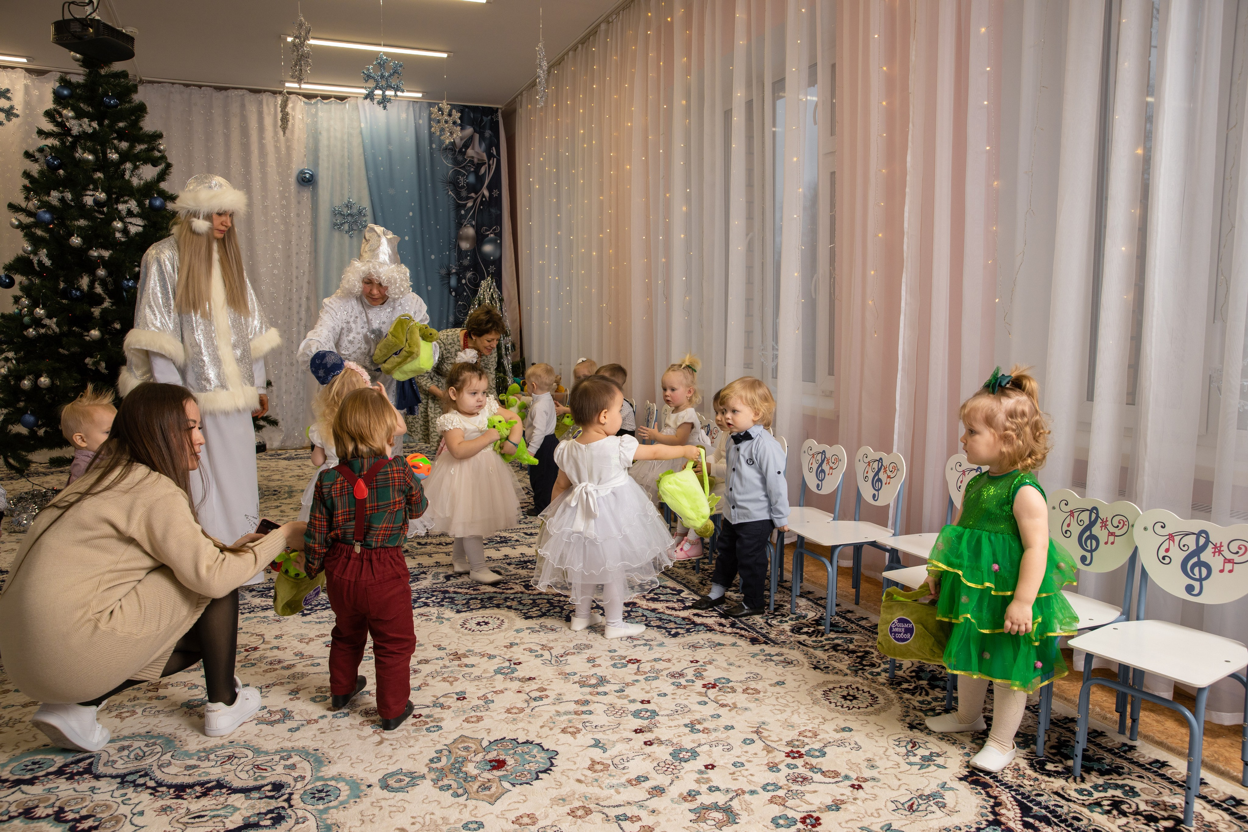 Новогодний утренник Успех. Фотограф в Железнодорожном и Балашихе