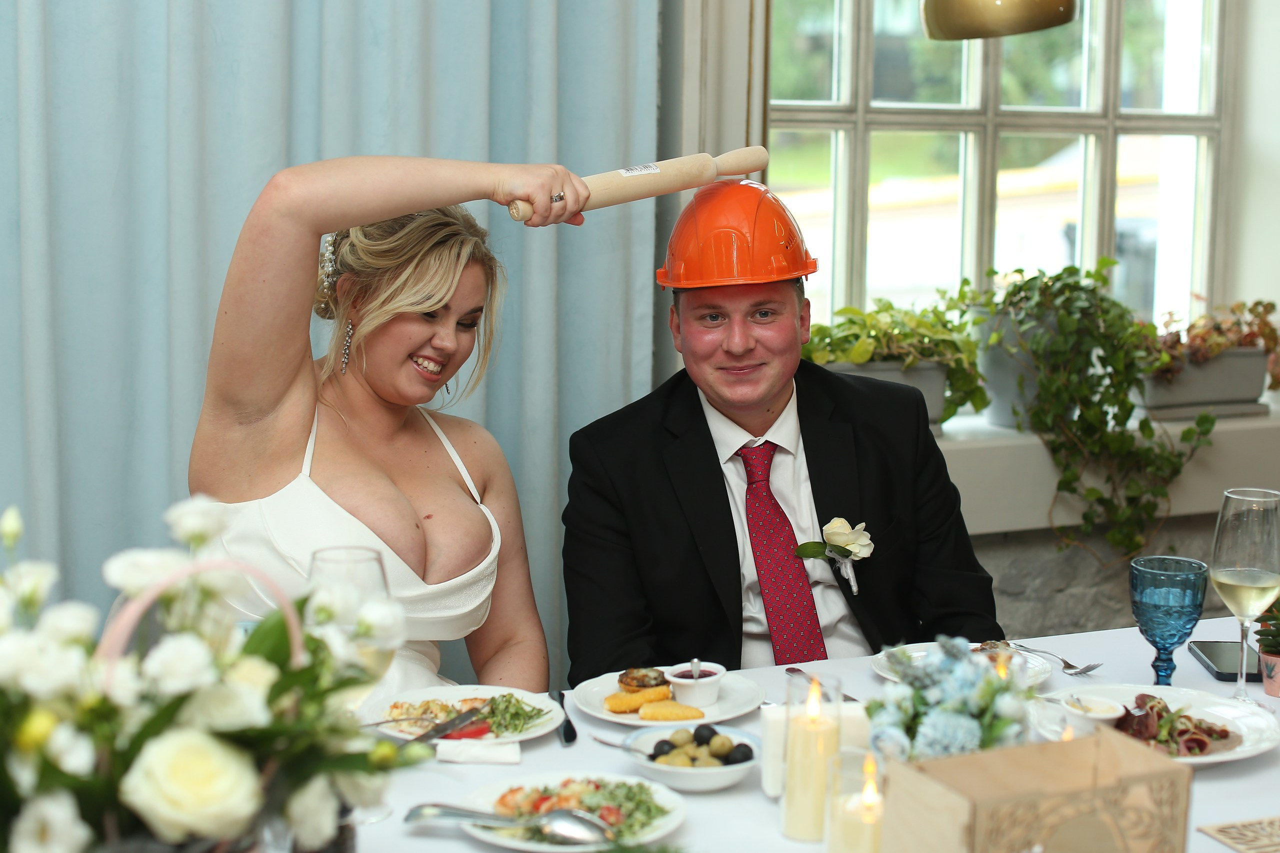 Свадебный ведущий на любое мероприятие в Москве. Свадебный ведущий в Москве Саксофон на свадьбу