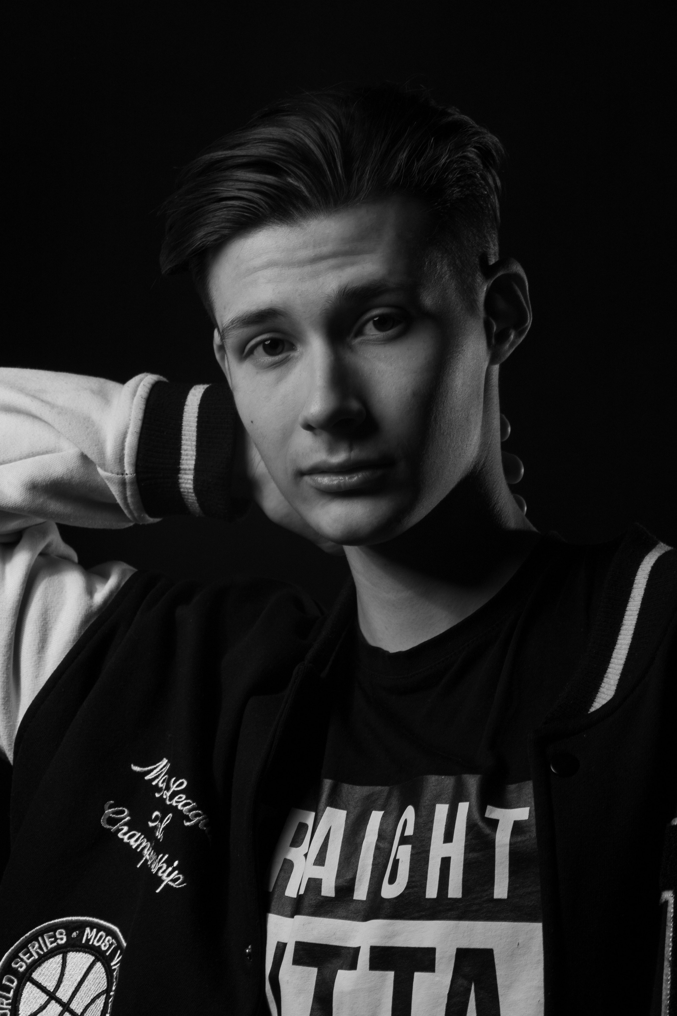 Mister Kursk. Репортажный и свадебный фотограф в Курске Борис Захарчук