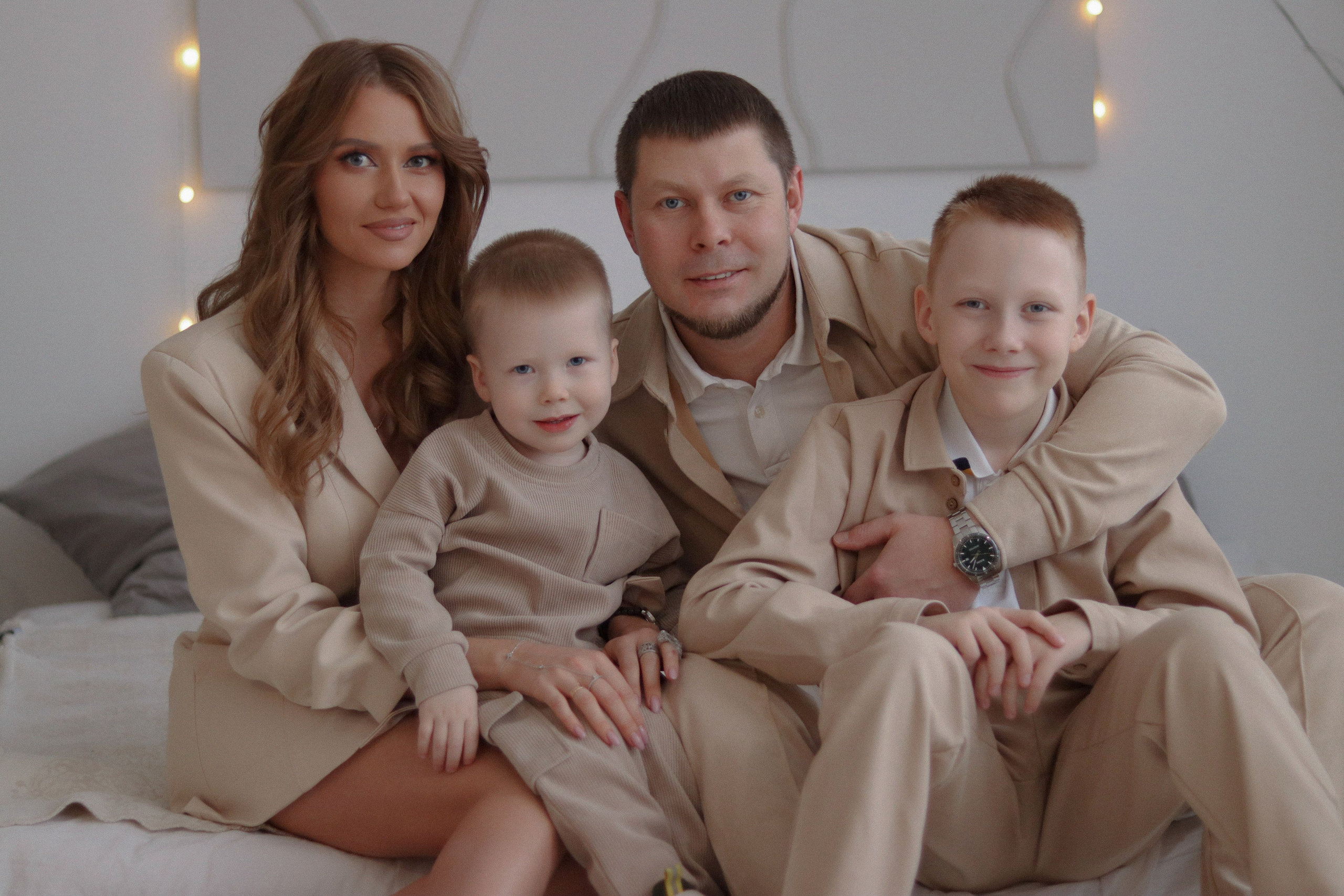 Семья Юли, Жени, Платона и Мирона. Фотограф Самара Лена Мандарин