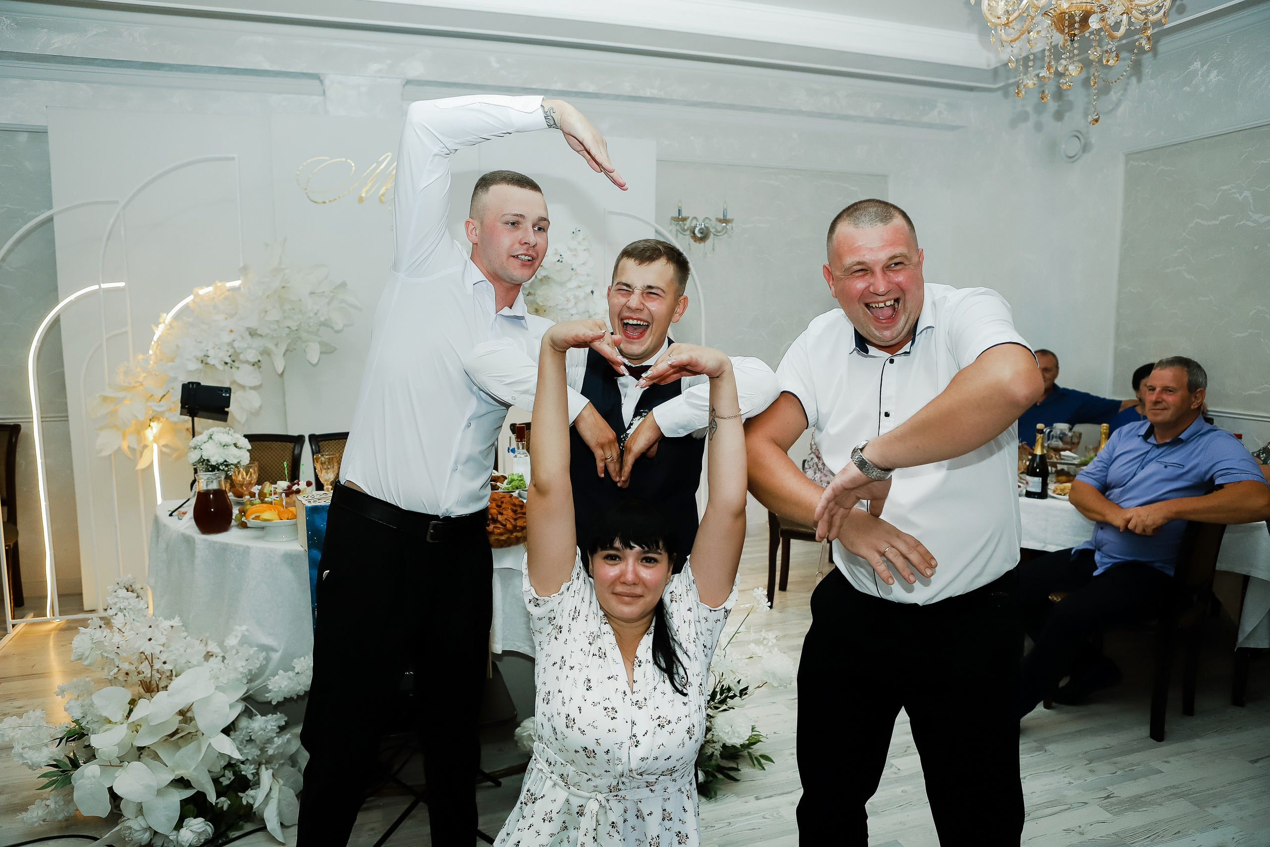 Максим и Дарья. Свадебный фотограф Евгения Фролова г. Каменск-Шахтинский, Донецк, Ростов