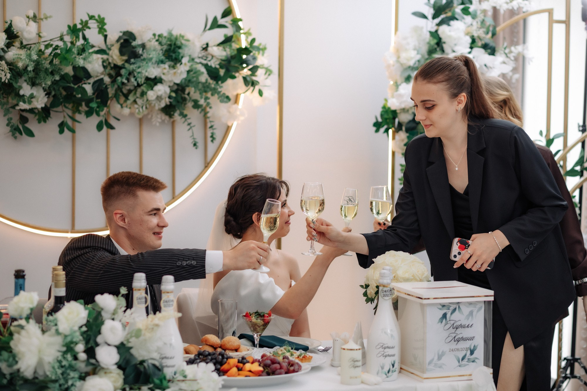 Кирилл и Карина. Свадебный и портретный фотограф в Омске Антон Карев