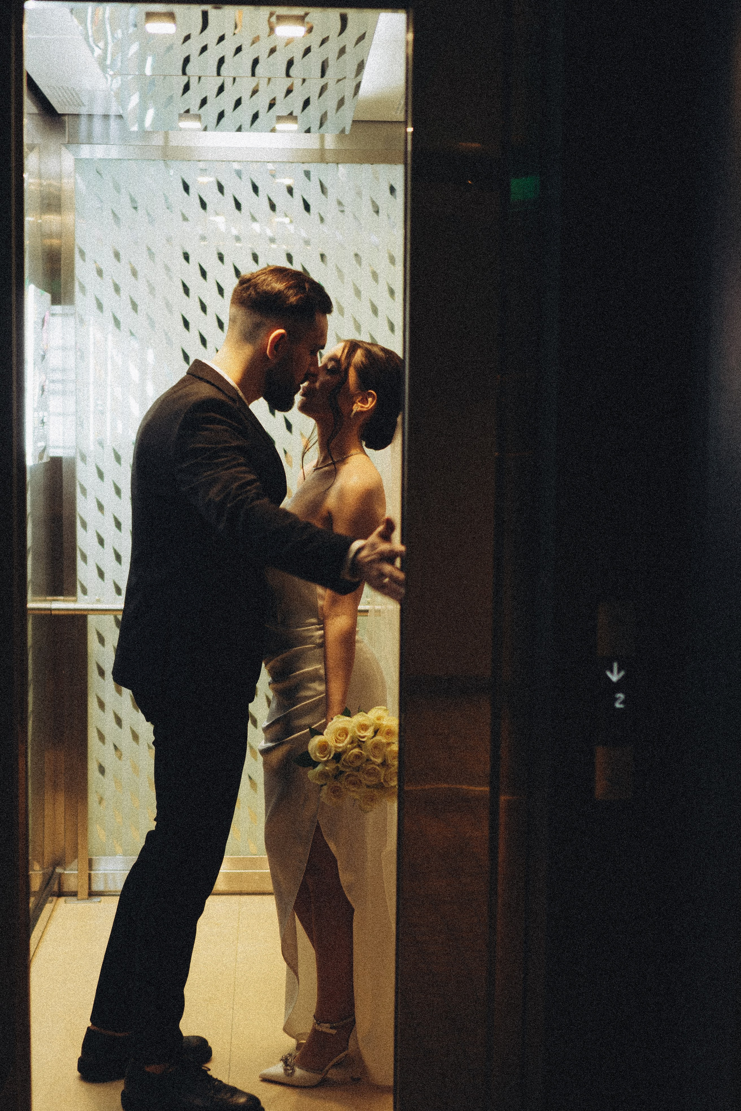 СВАДЕБНАЯ СЬЕМКА СБОРОВ ЖЕНИХА И НЕВЕСТЫ В ОТЕЛЕ И ТАКЖЕ ФОТОСЕССИИЯ В ОТЕЛЕЕ МЕГАПОЛИС БРЯНСК. Профессиональный фотограф, Санкт-Петербург — Виктория Богомолова