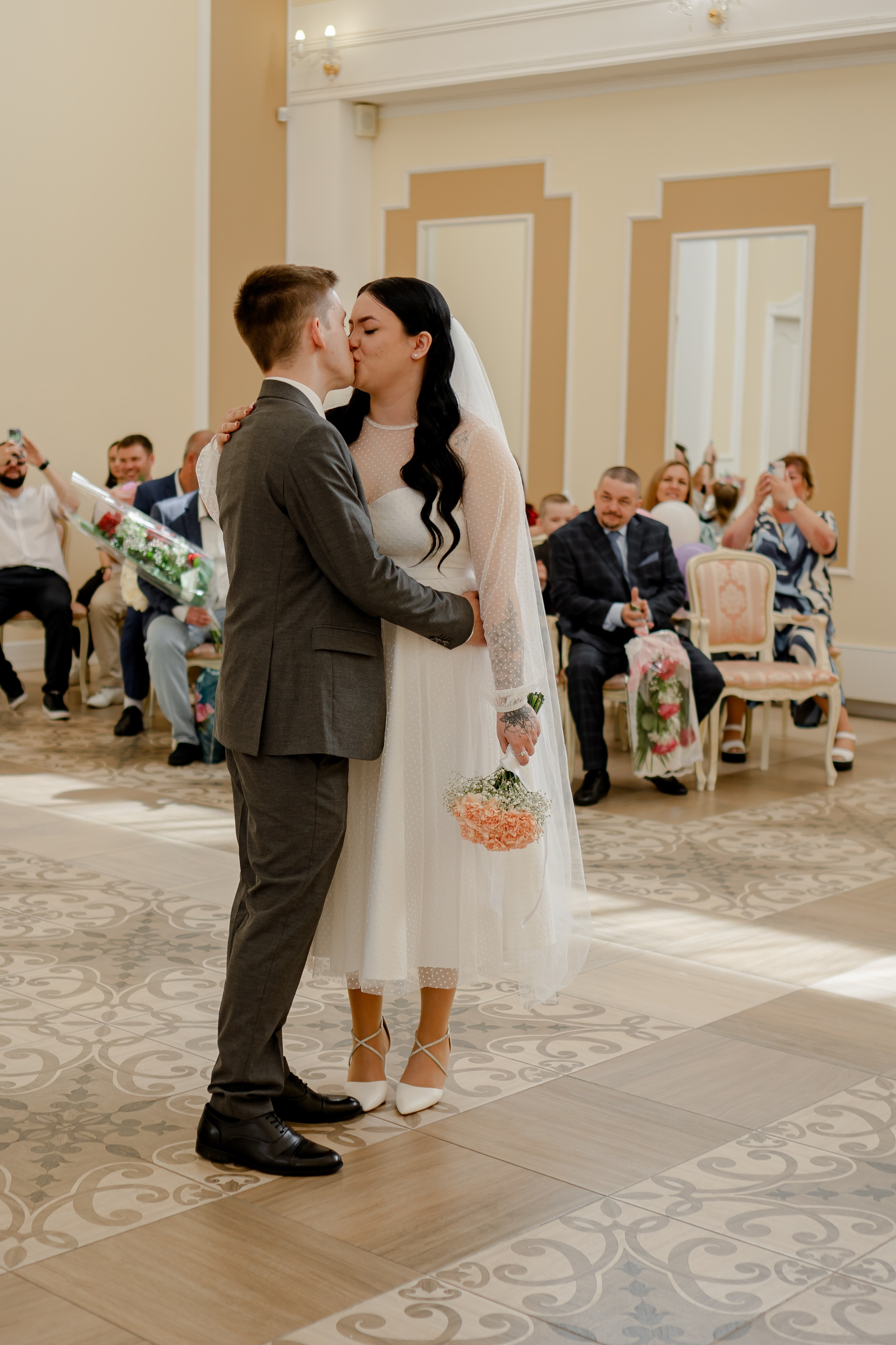 СВАДЕБНАЯ СЬЕМКА В ЗАГСЕ И БАНКЕТ. Профессиональный фотограф, Санкт-Петербург — Виктория Богомолова