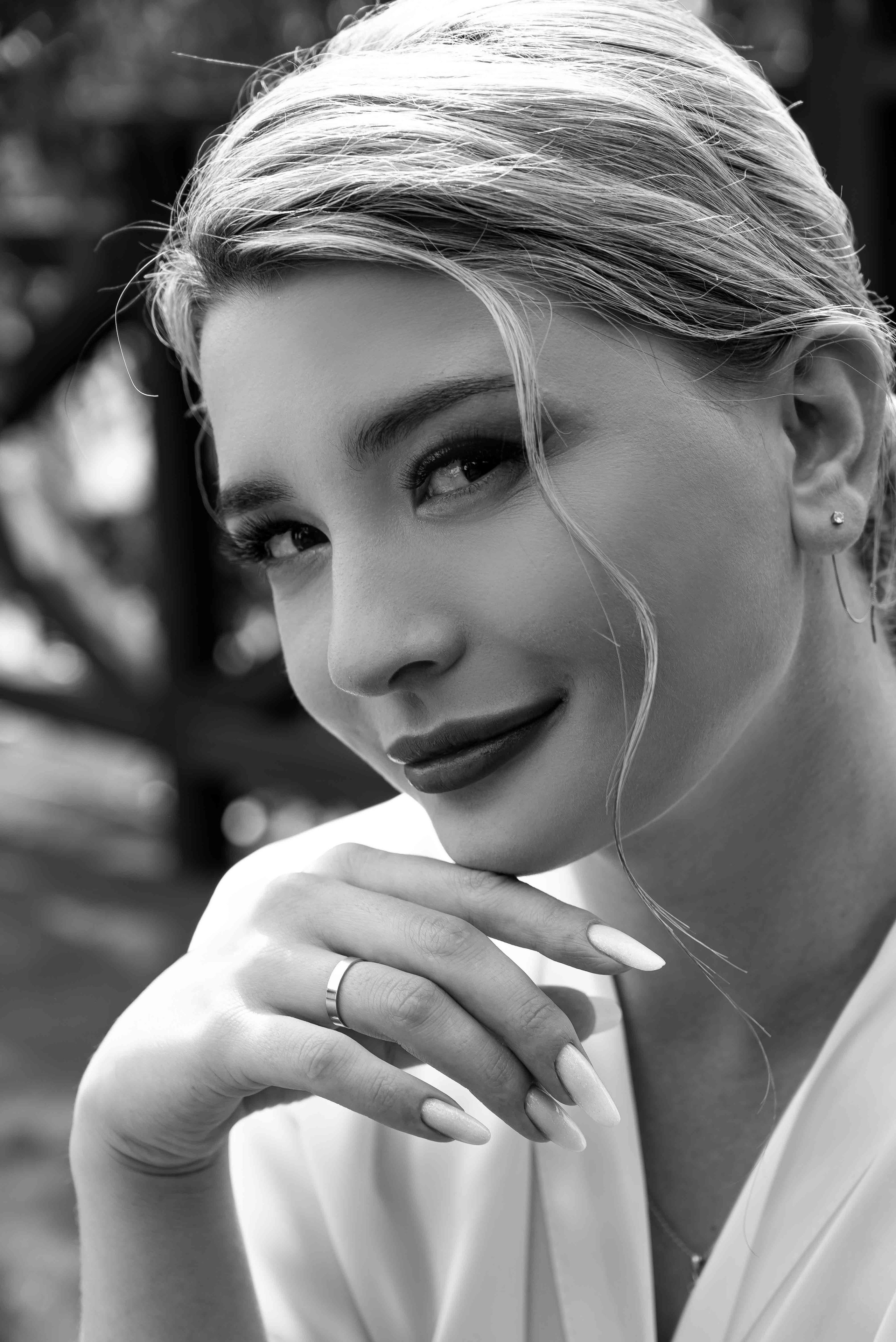 Саша и Настя. Тамара Власова