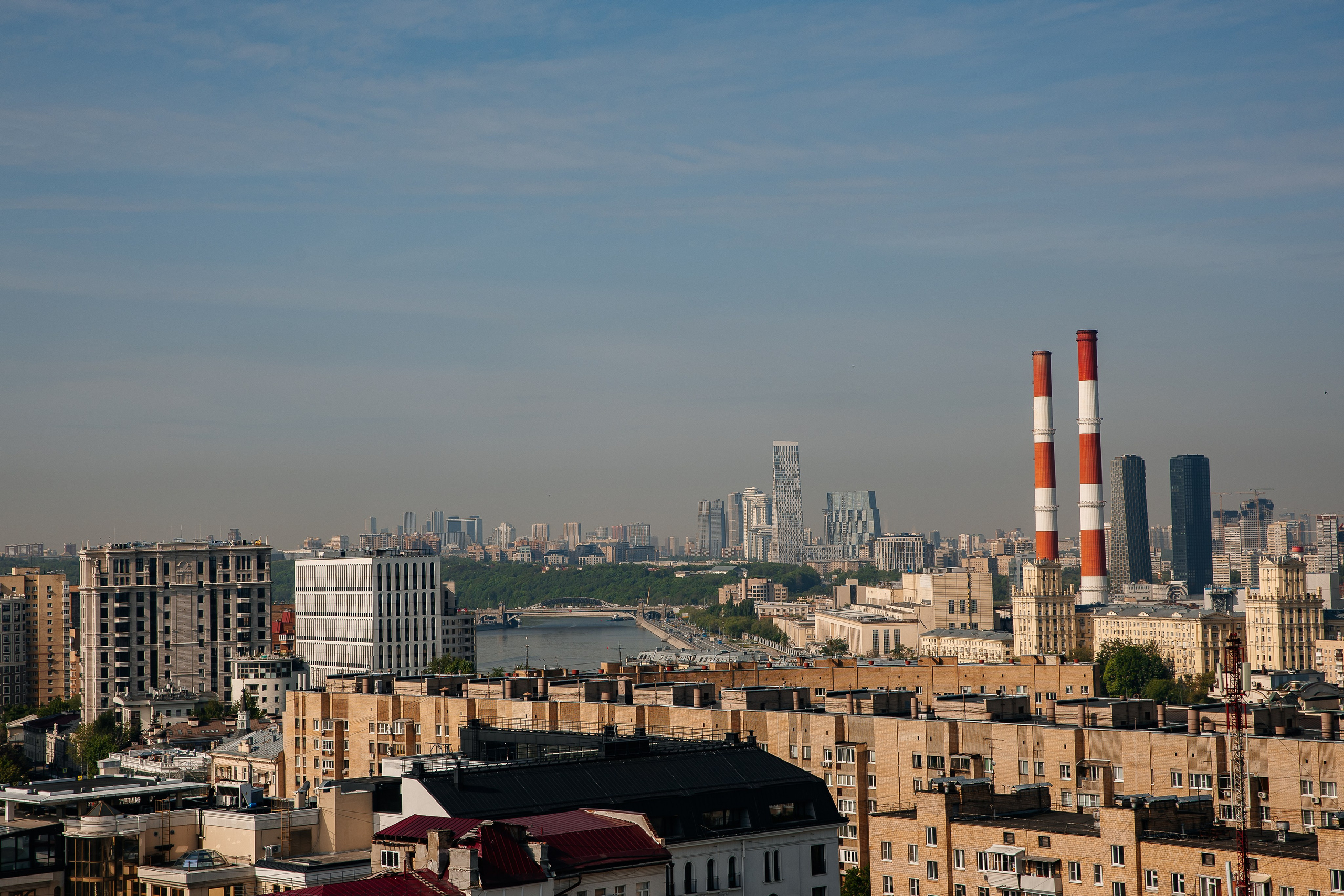 Романтическая прогулка на крыше. Свадебный и семейный фотограф в Москве Красинская Мария
