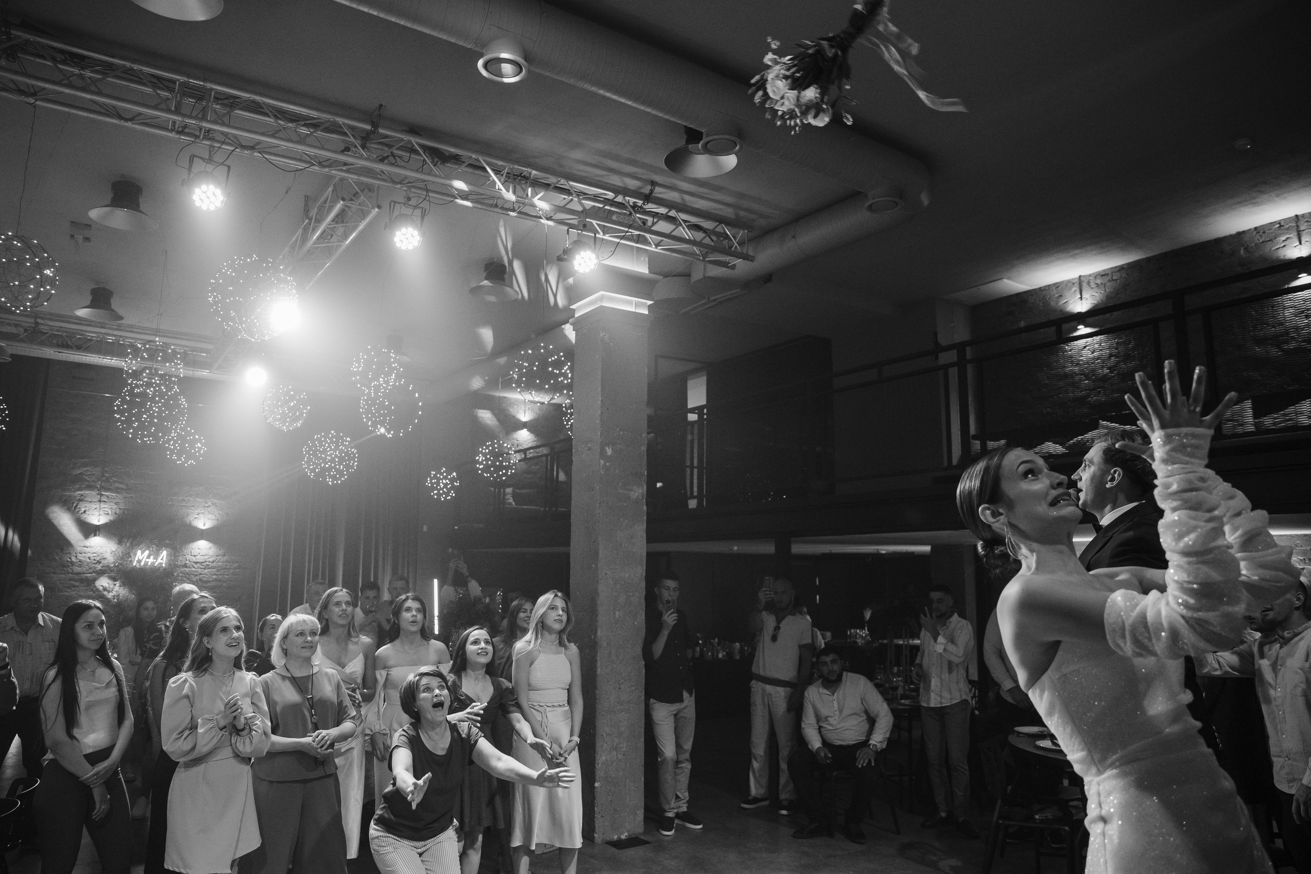 Счастье рядом. Свадебный фотограф-видеограф в Красноярске Евгений Константинопольский