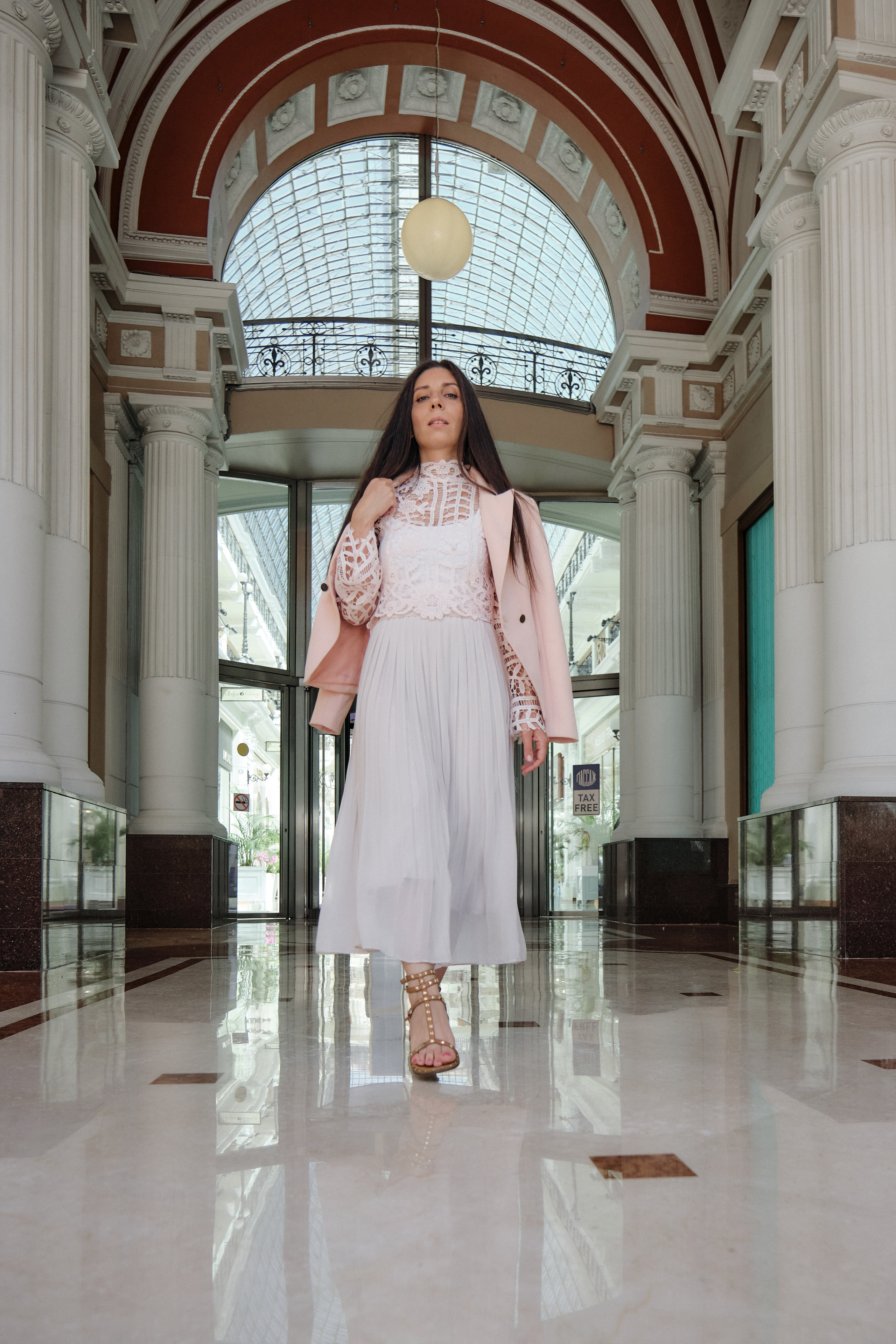 Early morning in the big city. Aleksandr Kobtsev