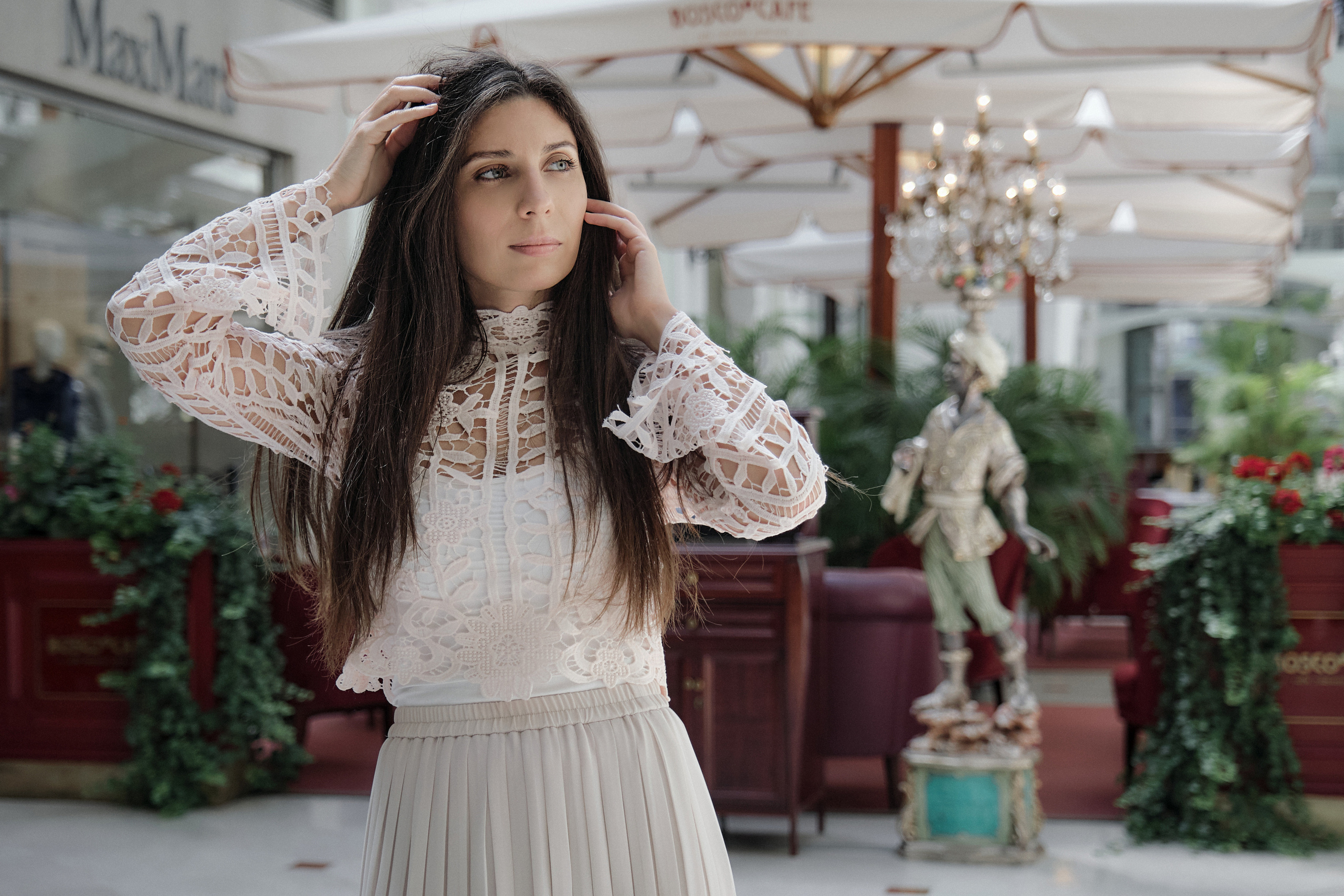 Early morning in the big city. Aleksandr Kobtsev