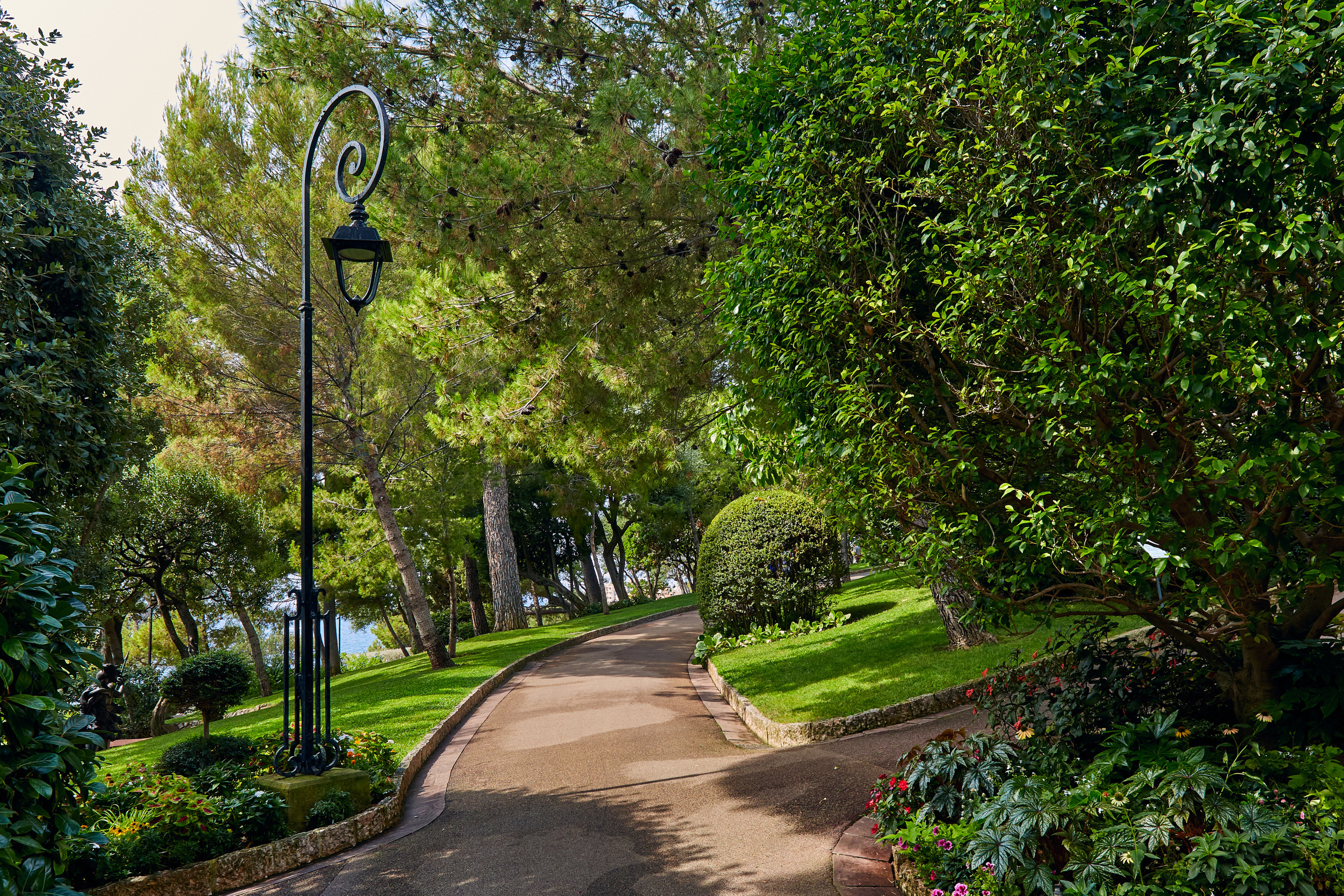 Monte-Carlo > > > Monaco / october 2019. Aleksandr Kobtsev