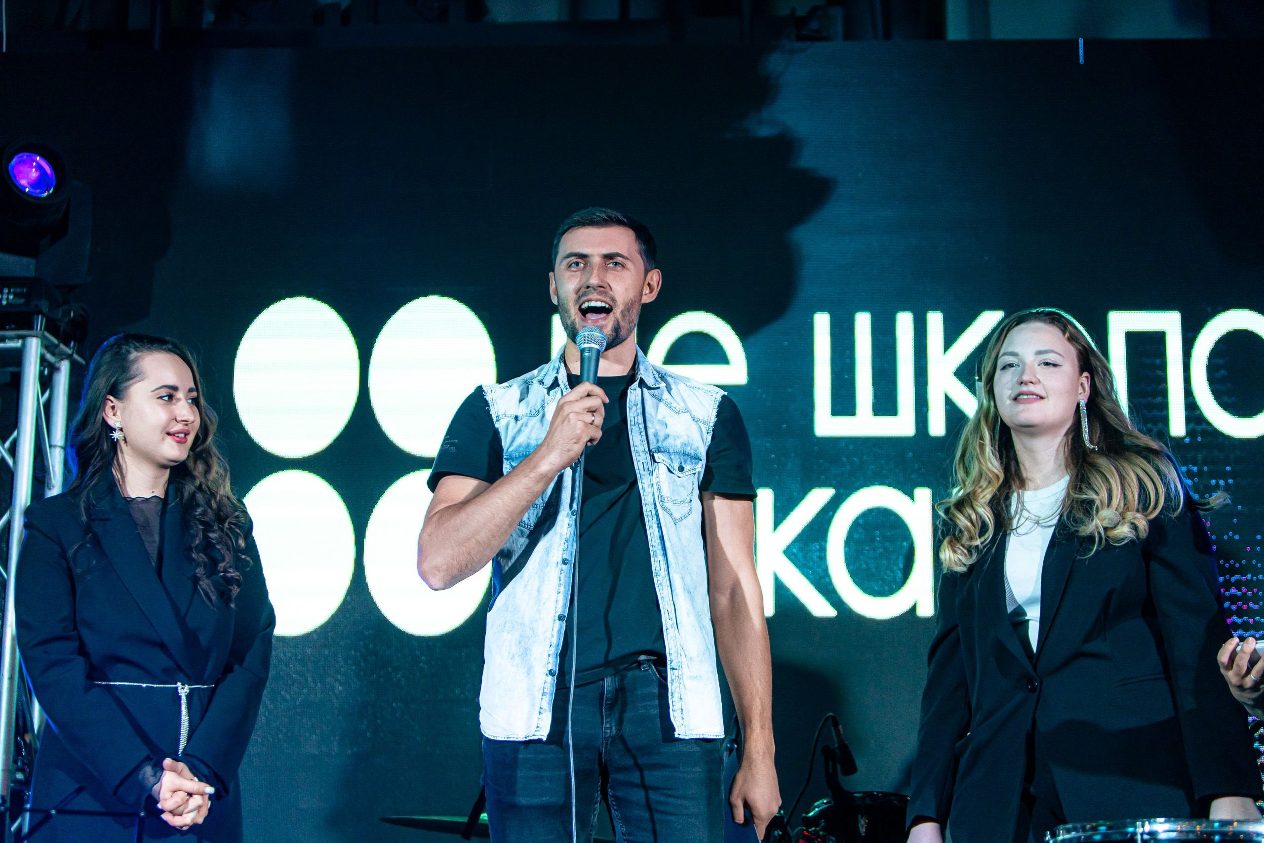 08.12 Не школа вокала. Команда специалистов в мире фотографии и видео. Детский фотограф, семейный фотограф