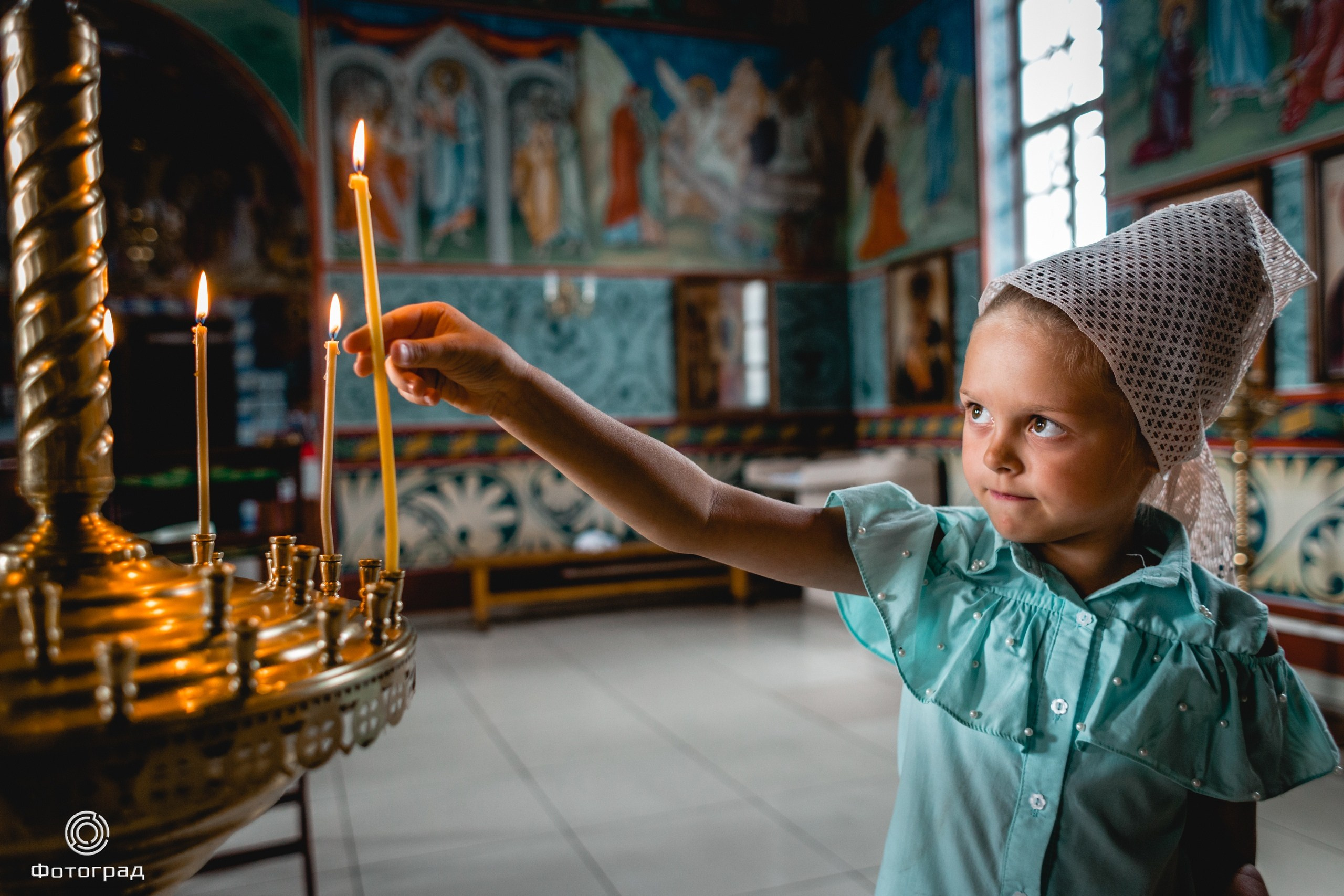 Съёмка крещения. Команда специалистов в мире фотографии и видео. Детский фотограф, семейный фотограф
