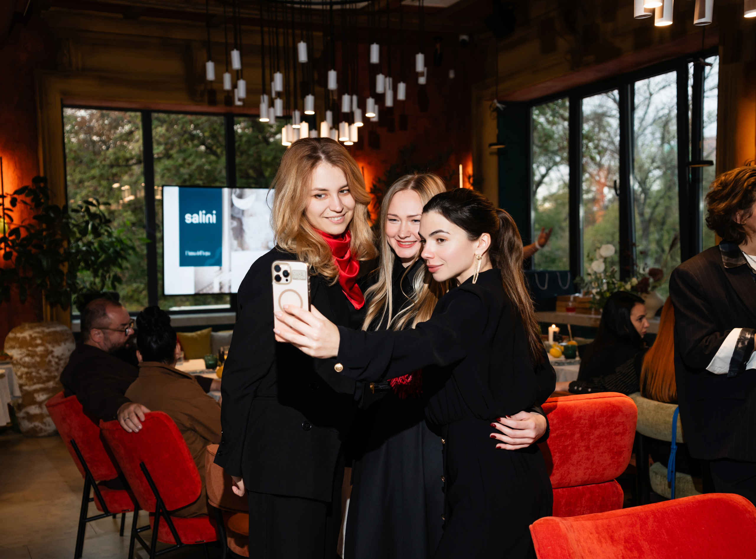 Презентация Бомонд & Salini / DiPasta. Фотограф мероприятий в Ростове-на-Дону Есманская Елена