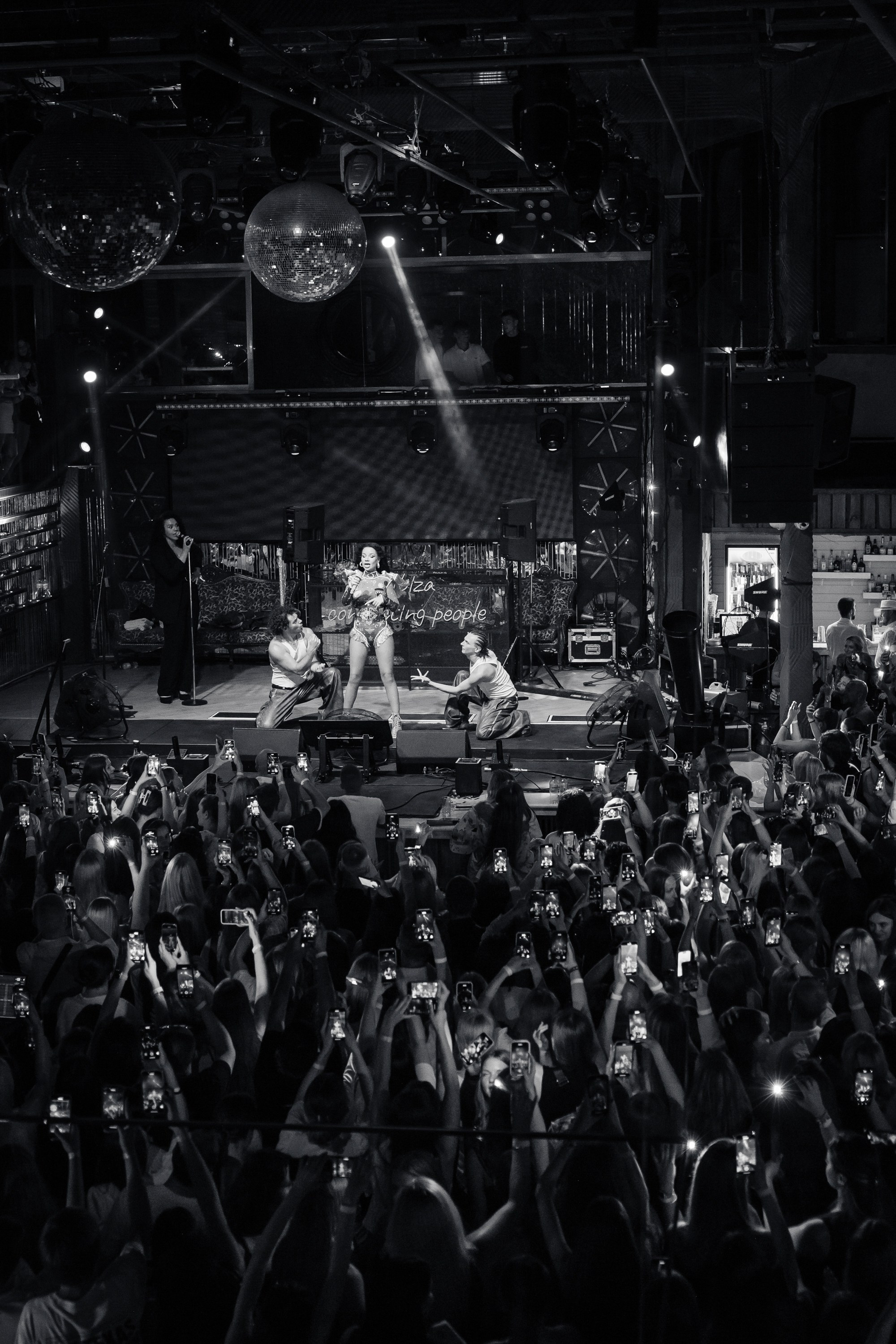 Concert. Событийный и портретный фотограф в Москве — Адам Черноуски