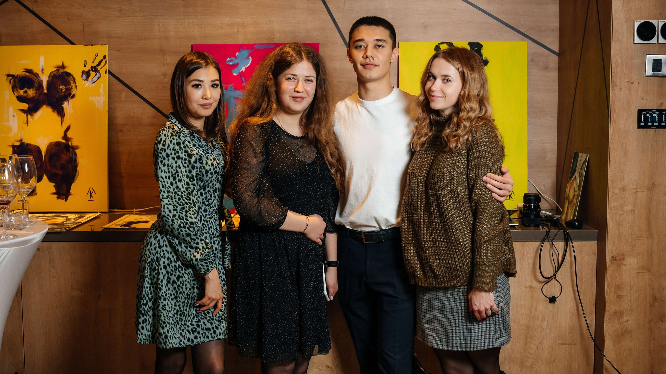 Рисуем телом, Карим COSMOS. Фотограф Нижний Новгород