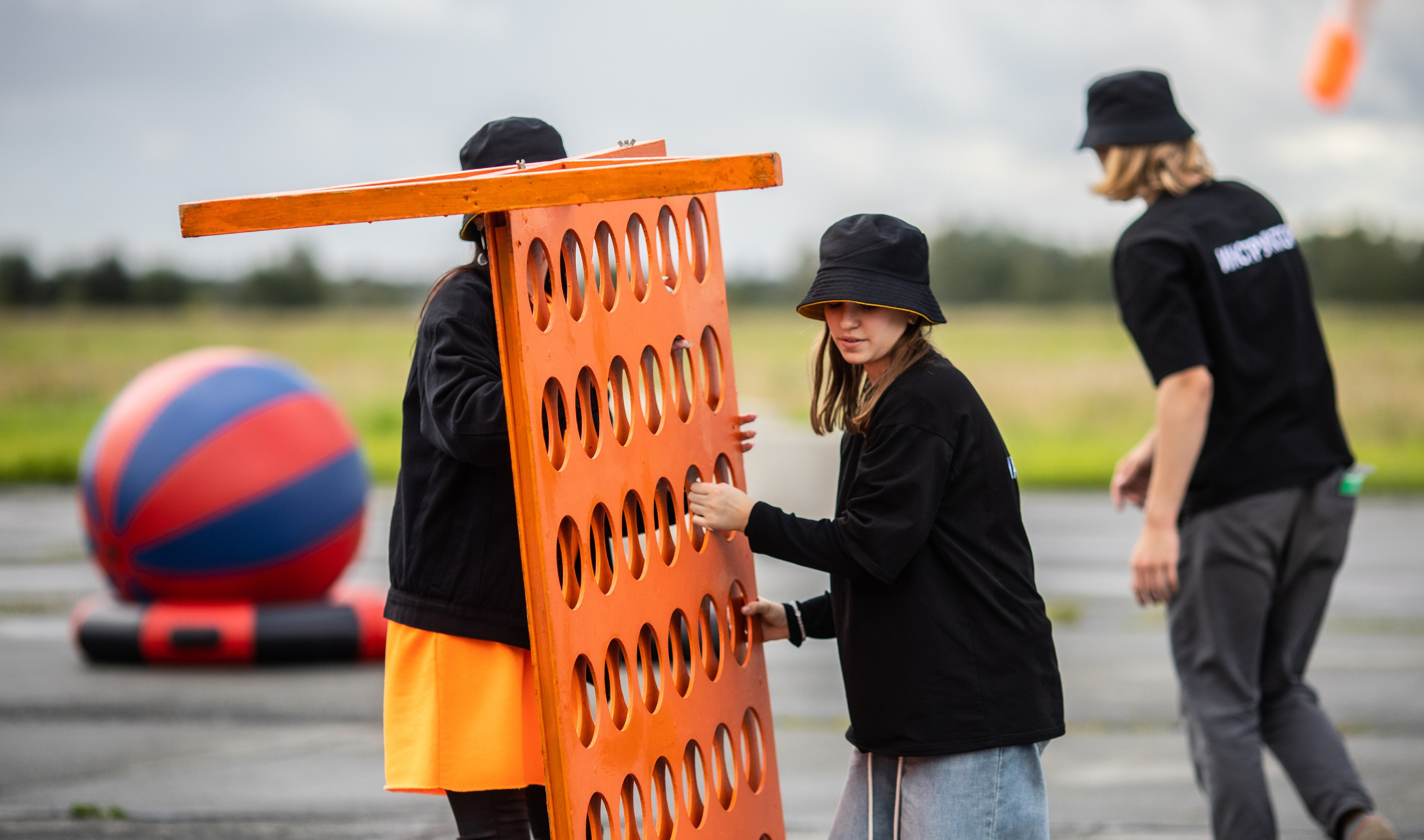 УЗСТ- Корпоративный тимбилдинг на аэродроме. Репортажный и свадебный фотограф в Челябинске Елисеев Павел