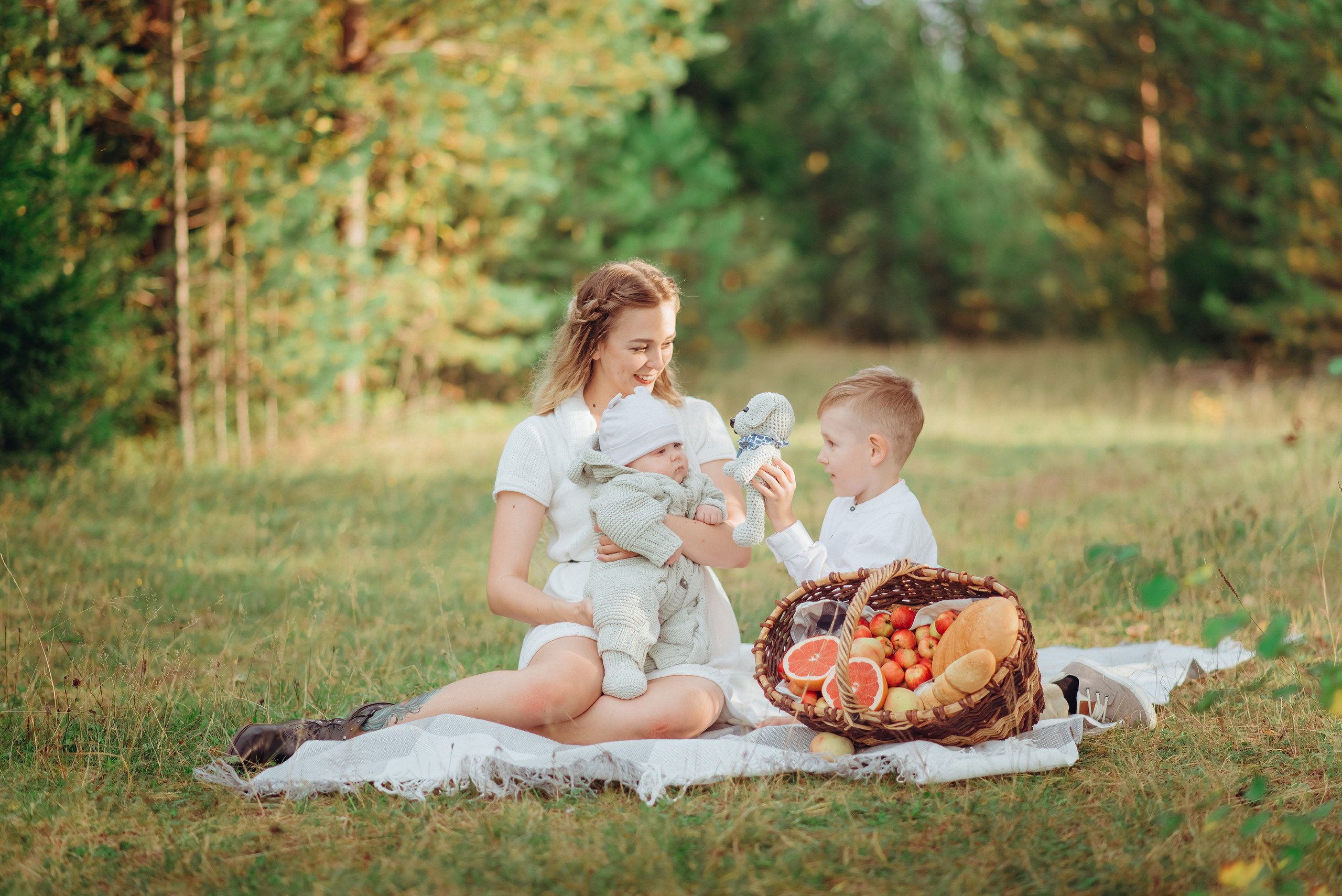 Летняя семейная фотосессия. Семейный и свадебный фотограф в Нижнем Тагиле, Екатеринбурге Пряничник
