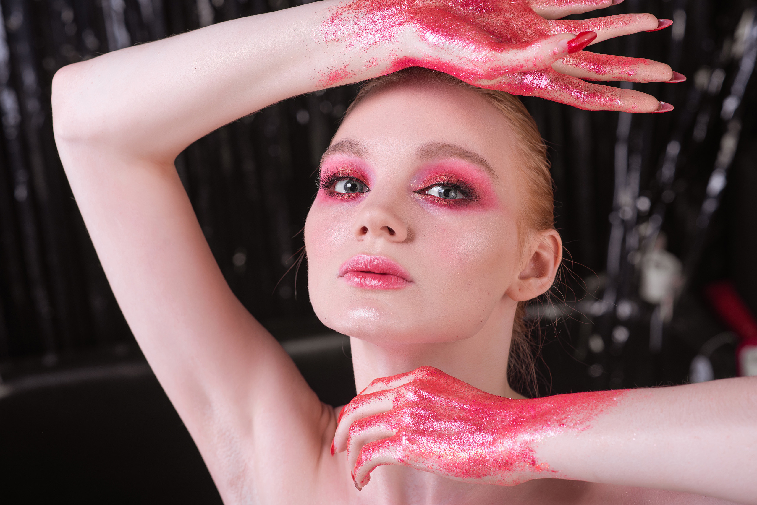 Студийная фотосъемка на фонах. Семейный и свадебный фотограф в Нижнем Тагиле, Екатеринбурге Пряничник