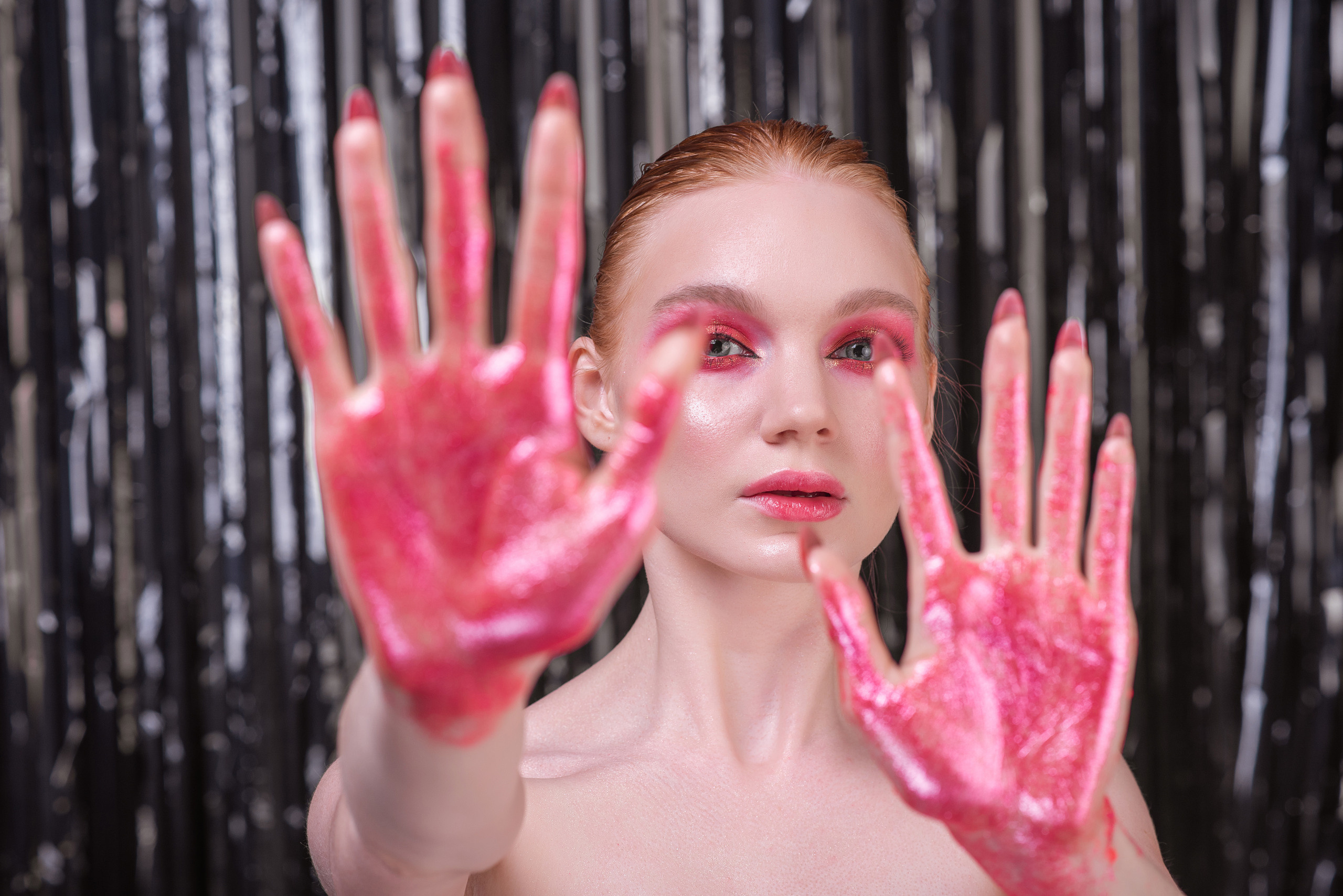 Студийная фотосъемка на фонах. Семейный и свадебный фотограф в Нижнем Тагиле, Екатеринбурге Пряничник