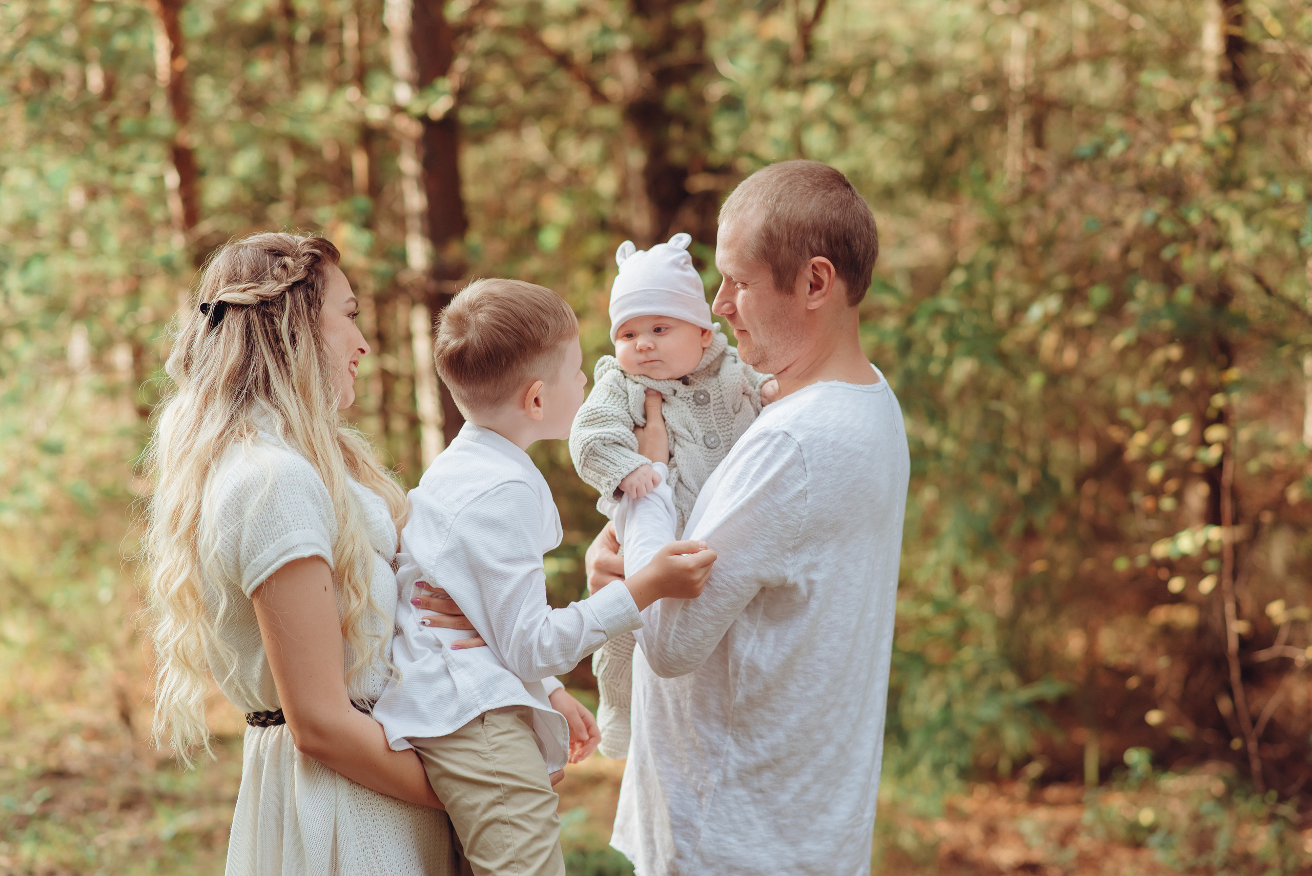 Летняя семейная фотосессия. Семейный и свадебный фотограф в Нижнем Тагиле, Екатеринбурге Пряничник