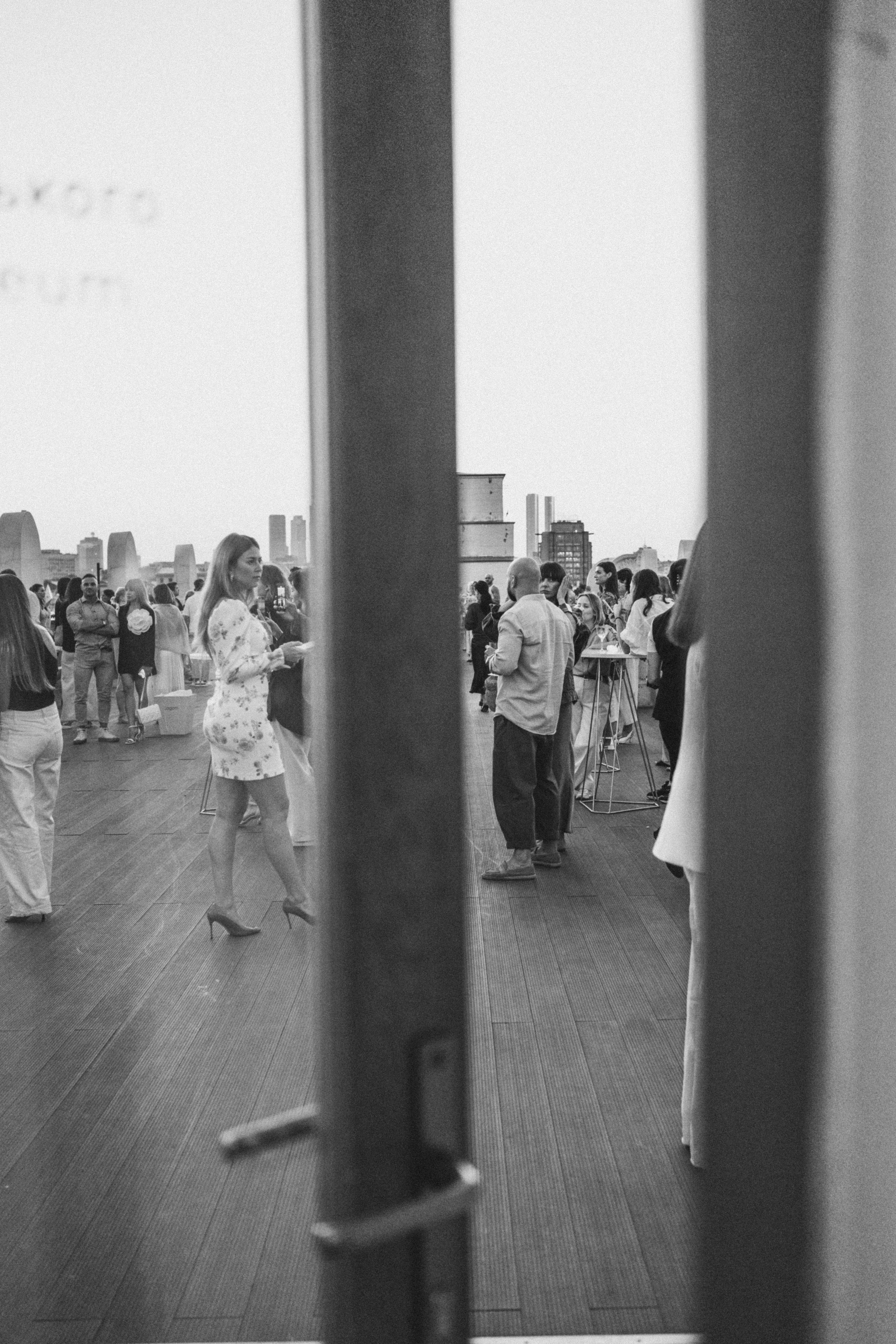 Выставка на крыше Парка Горького. Семейный и детский фотограф и видеограф в Москве, Серпухове и Тарусе Валерия Сорокина