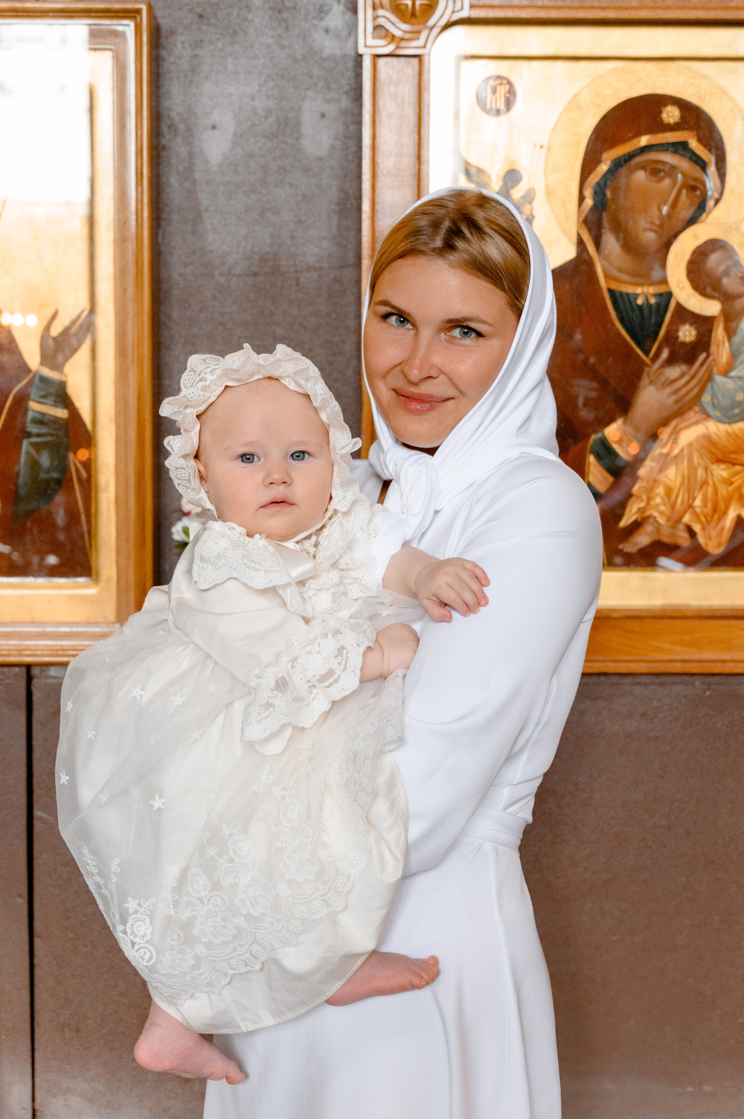 Церковь Успения Пресвятой Богородицы. Крещение Марьяны. Фотограф на роды СПБ Юлия Герасимова
