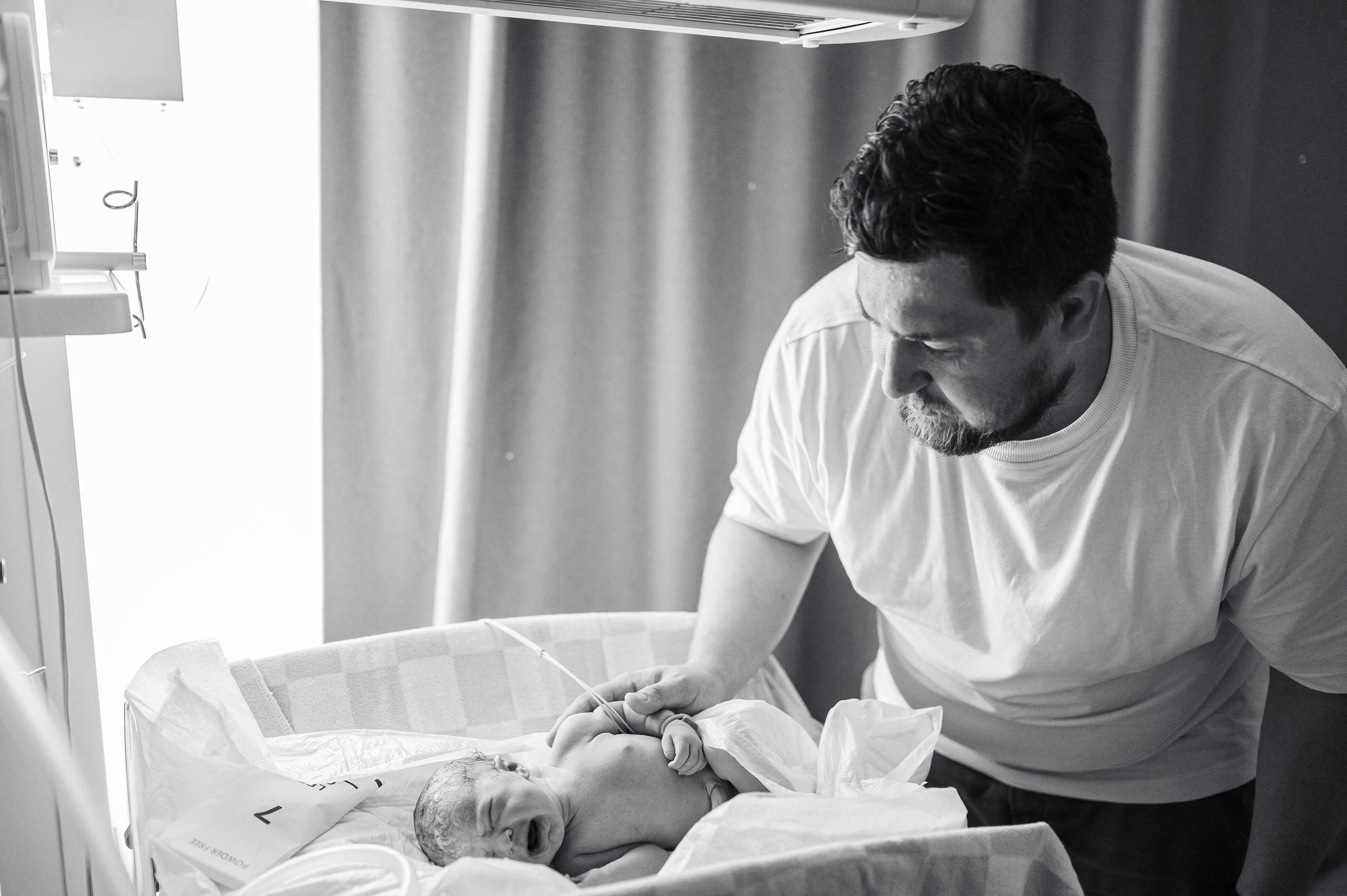 Аглая родилась. Фотограф на роды СПБ Юлия Герасимова