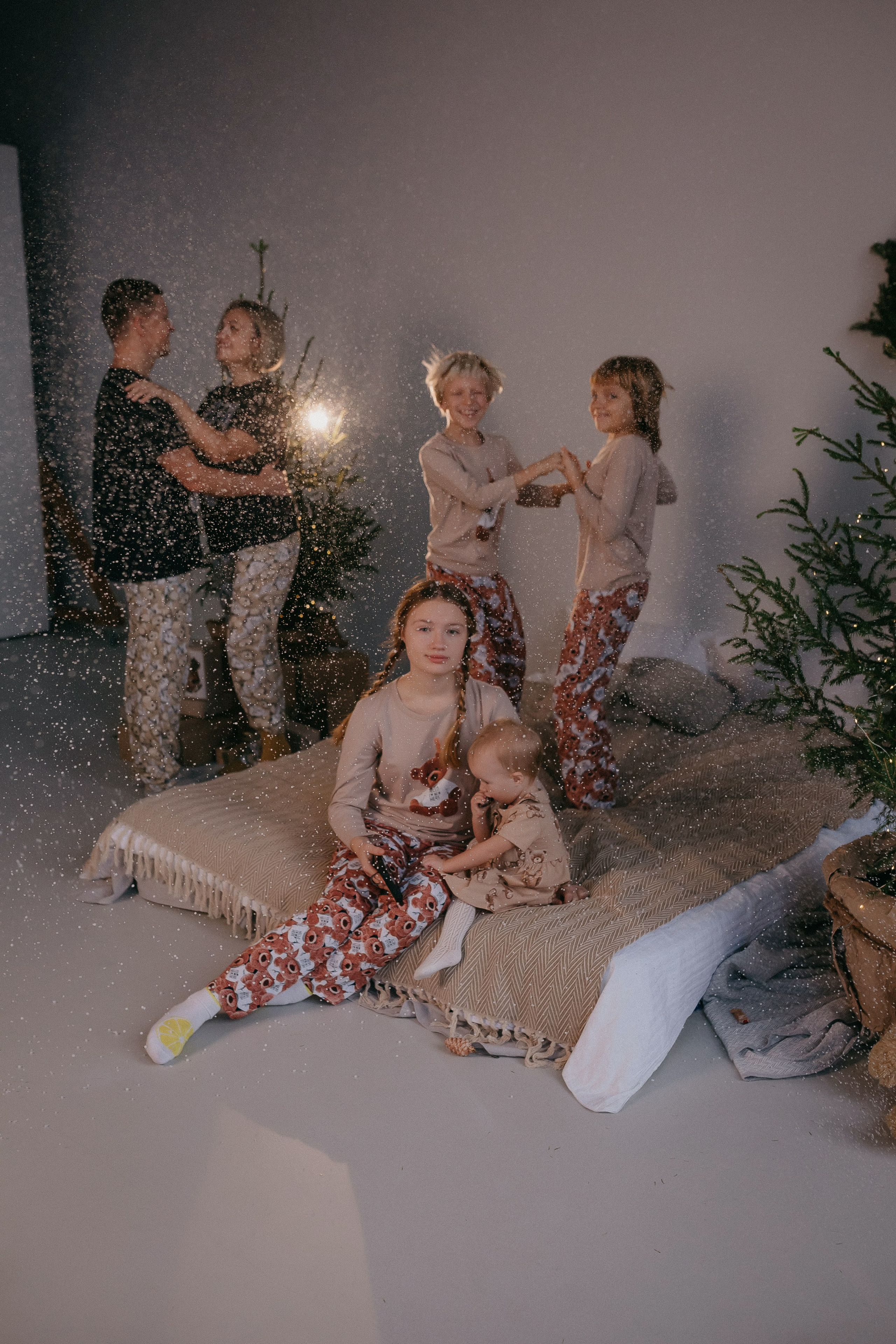 Женя и Лёша +4 Новогодняя. Семейный фотограф в Сургуте