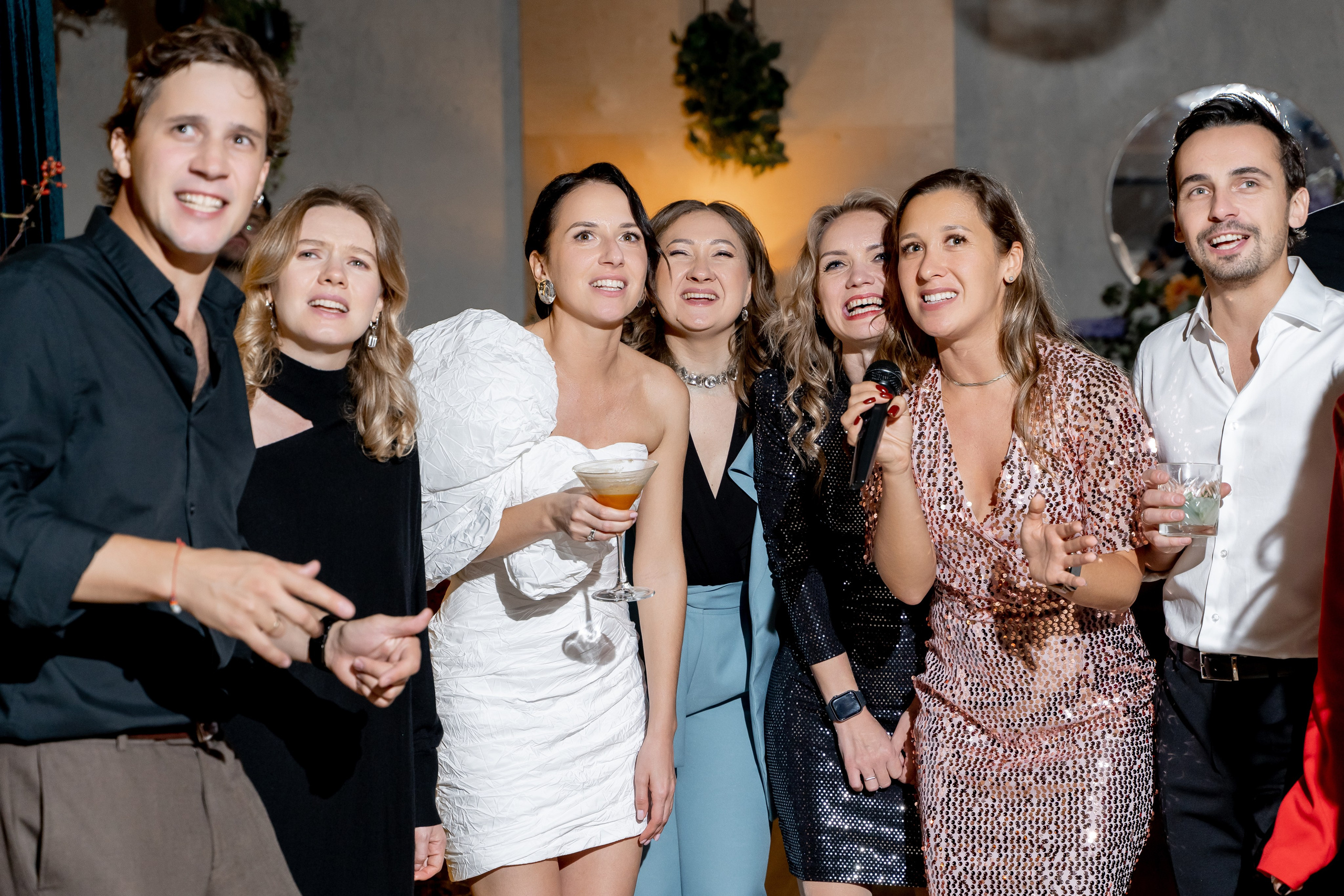 Репортаж мероприятия, репортажная съемка в Москве и Московской области, фотограф на мероприятие, фотосъемка юбилея, репортаж свадьбы, event, фотосессия на фотозоне, фотограф на юбилей, фотограф на день рождения, репортажный фотограф, съемка мероприятия, съемка на фотозоне, фотограф на корпоратив, фотограф на свадьбу, фотограф на детский праздник, фотограф на выпускной. Свадебный репортаж в лофте.