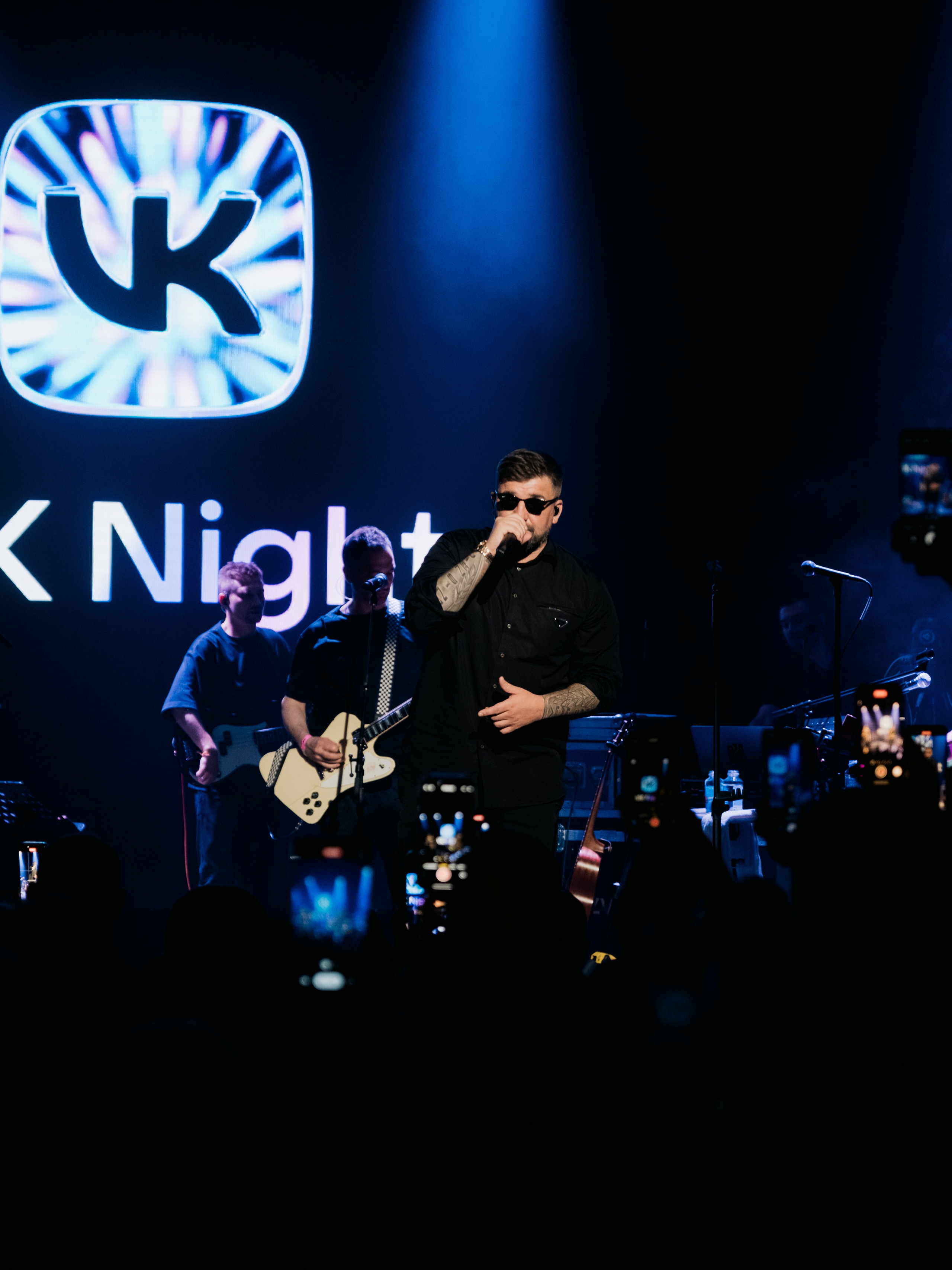 VK NIGHT SPb. Репортажный и портретный фотограф в Москве Илья Спиридонов