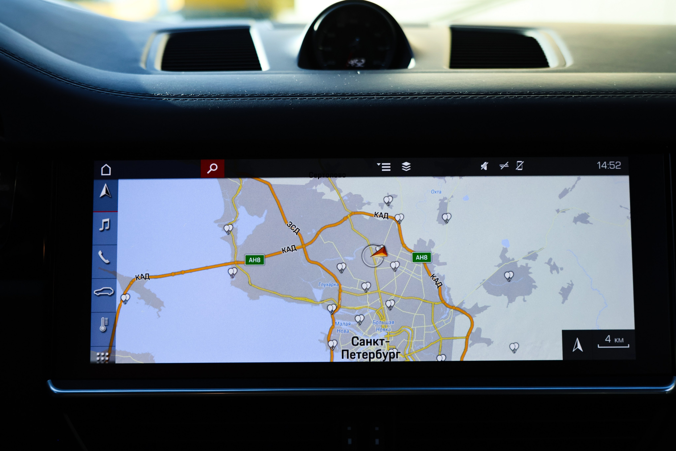 Porsche Cayenne Turbo. Photo-nk