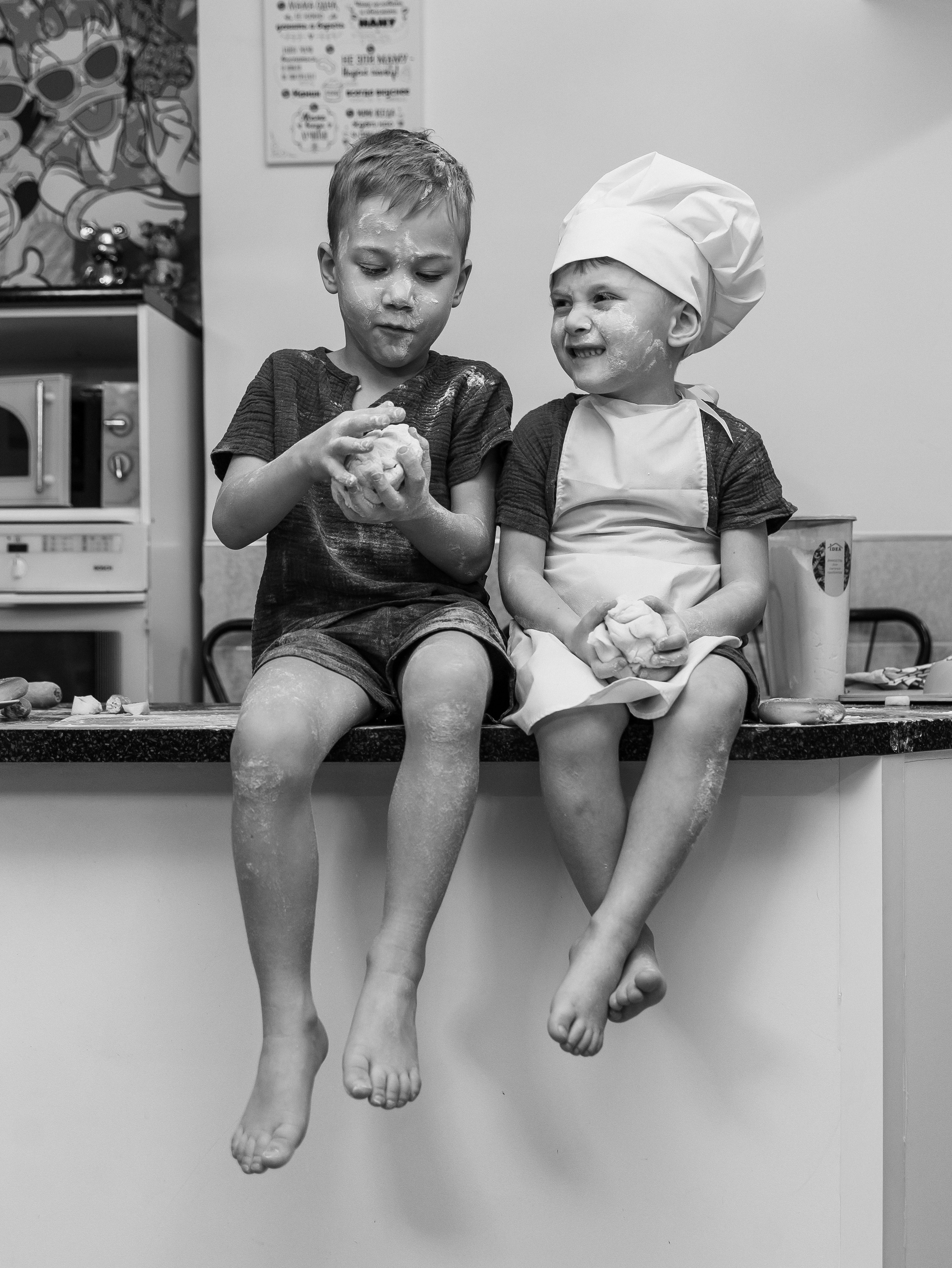 Бабушка и внуки пекут. Фотограф текстиля в Москве Ольга Иванова