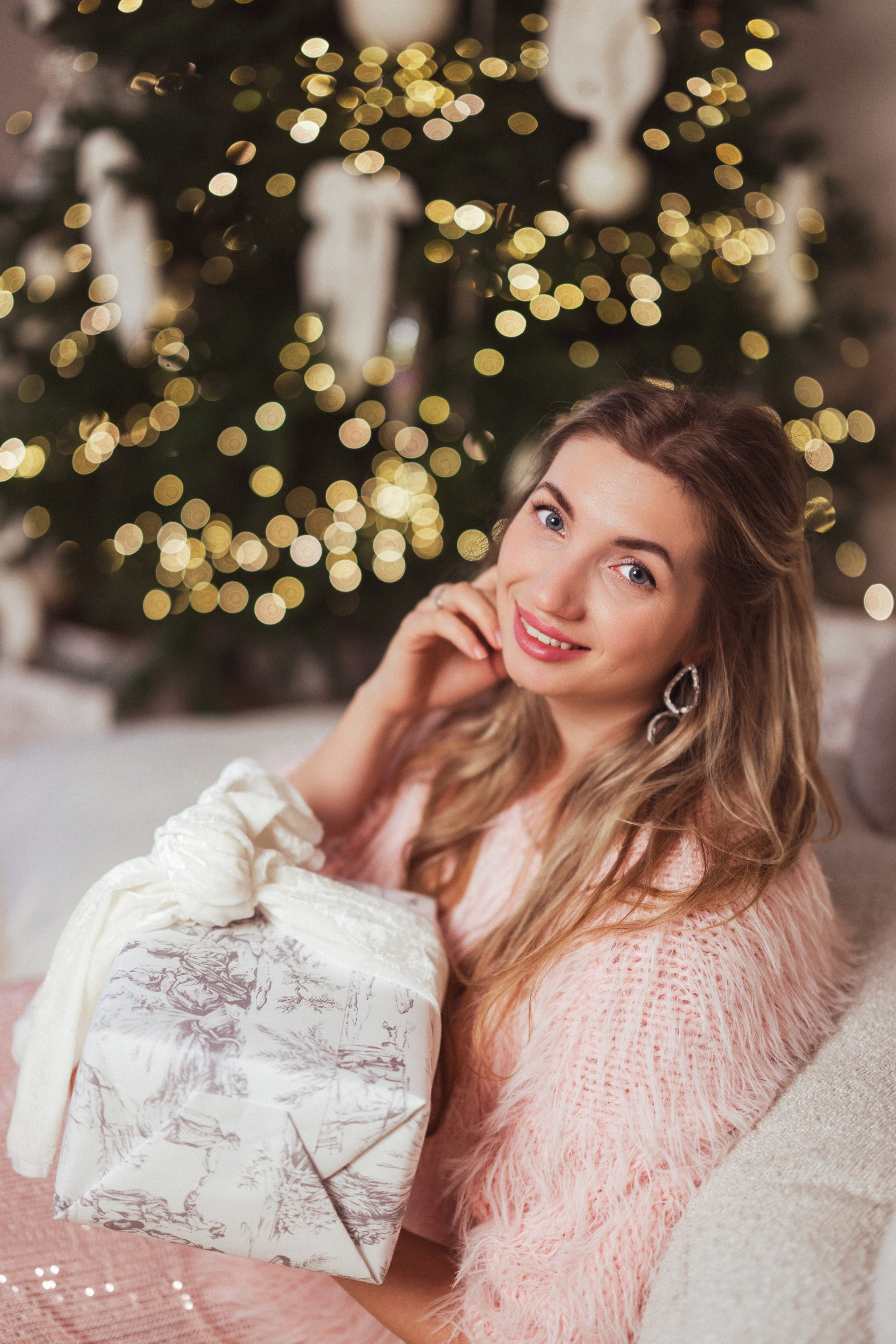 Семейная новогодняя фотосессия в фотостудии «Париж», г Краснодар. Семейный и детский фотограф в Краснодаре Анна Трашкова