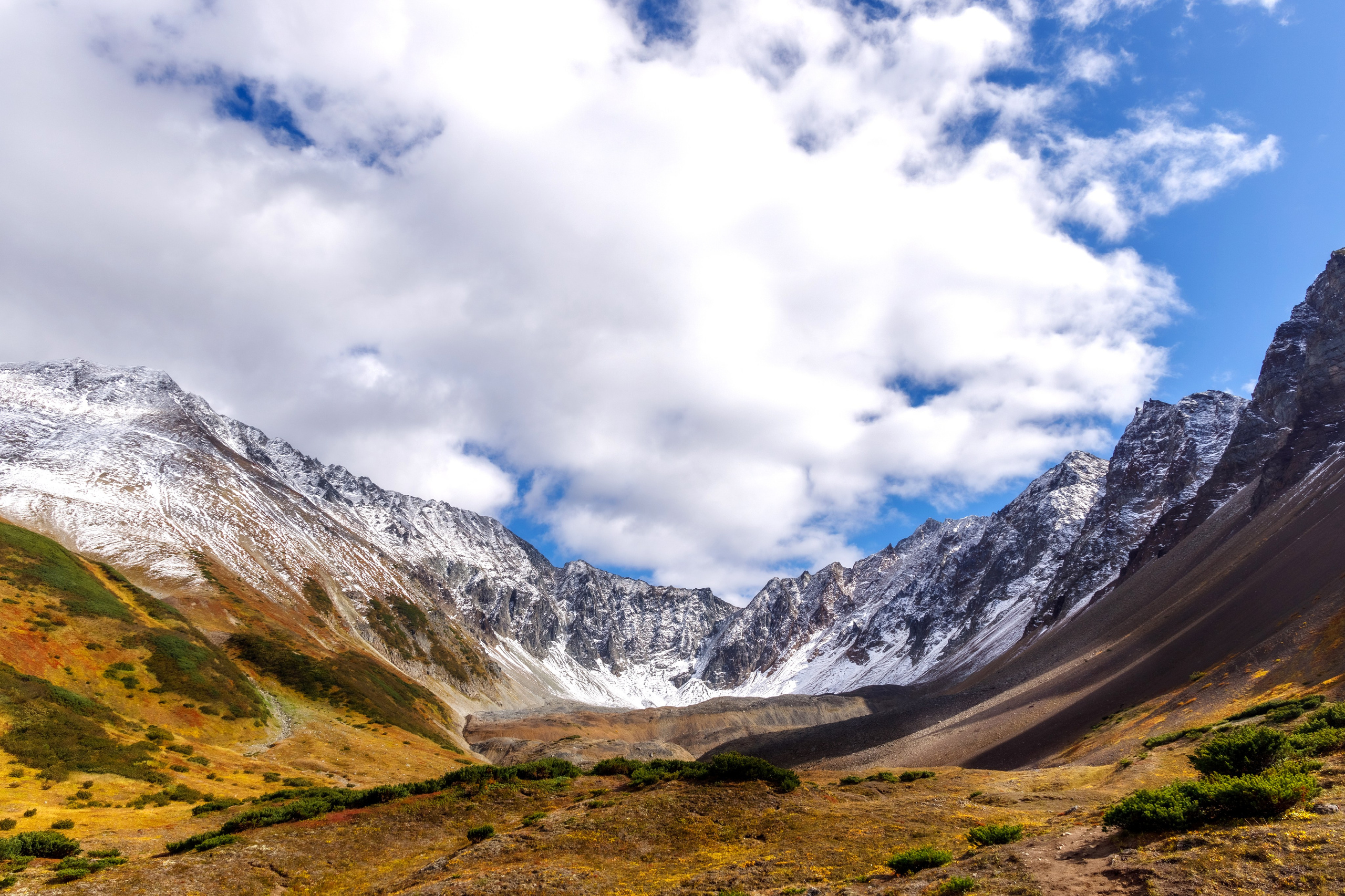 Цирк, массив Вачкажец