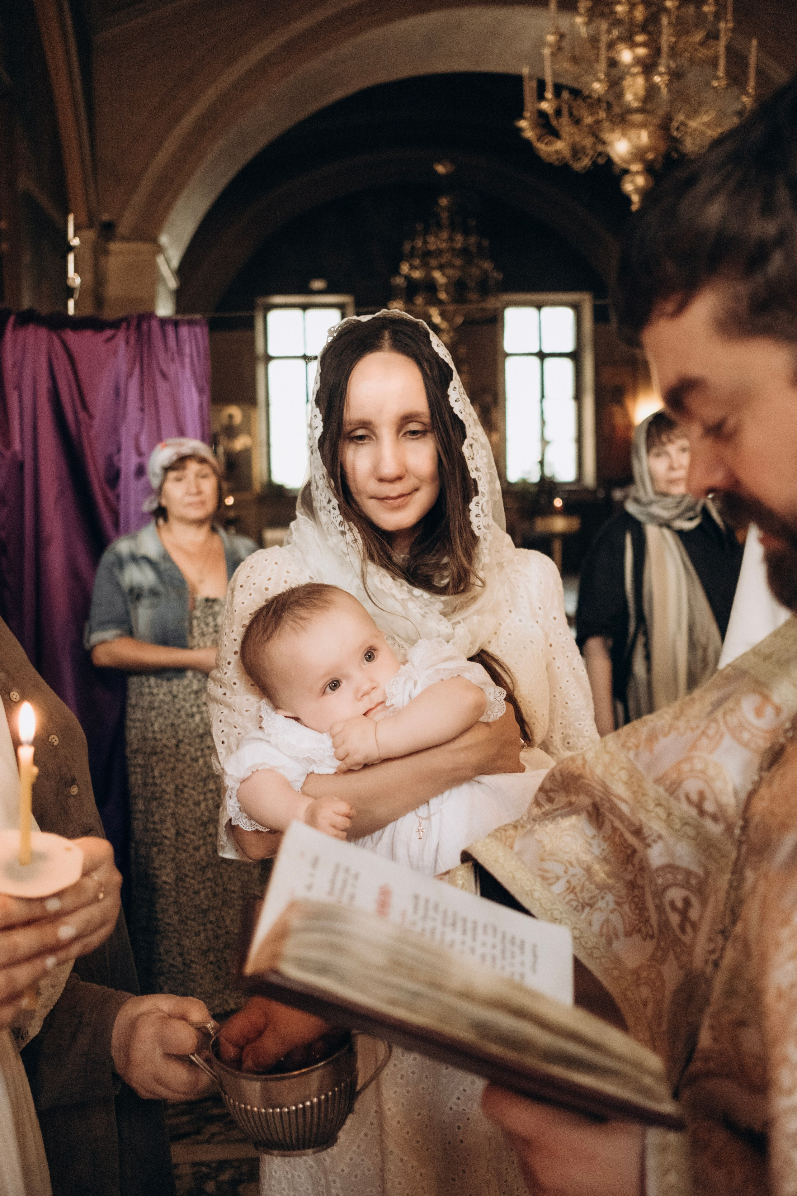 Крещение Александры. Главная