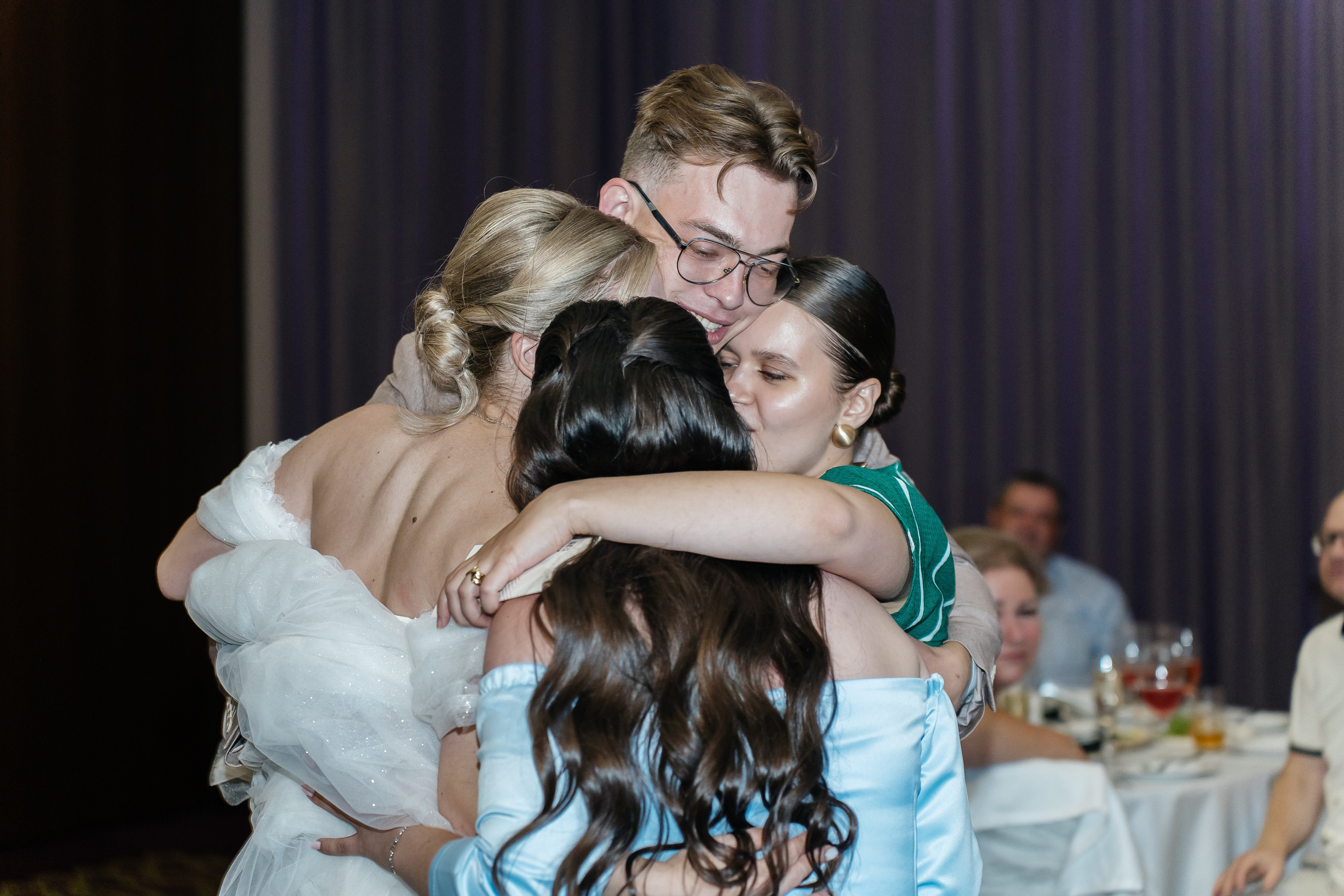 City Center. Для тех, кто не ждёт удачи, а создаёт её. Каждая фотосессия — это твой момент, твой стиль, твой успех. 📸