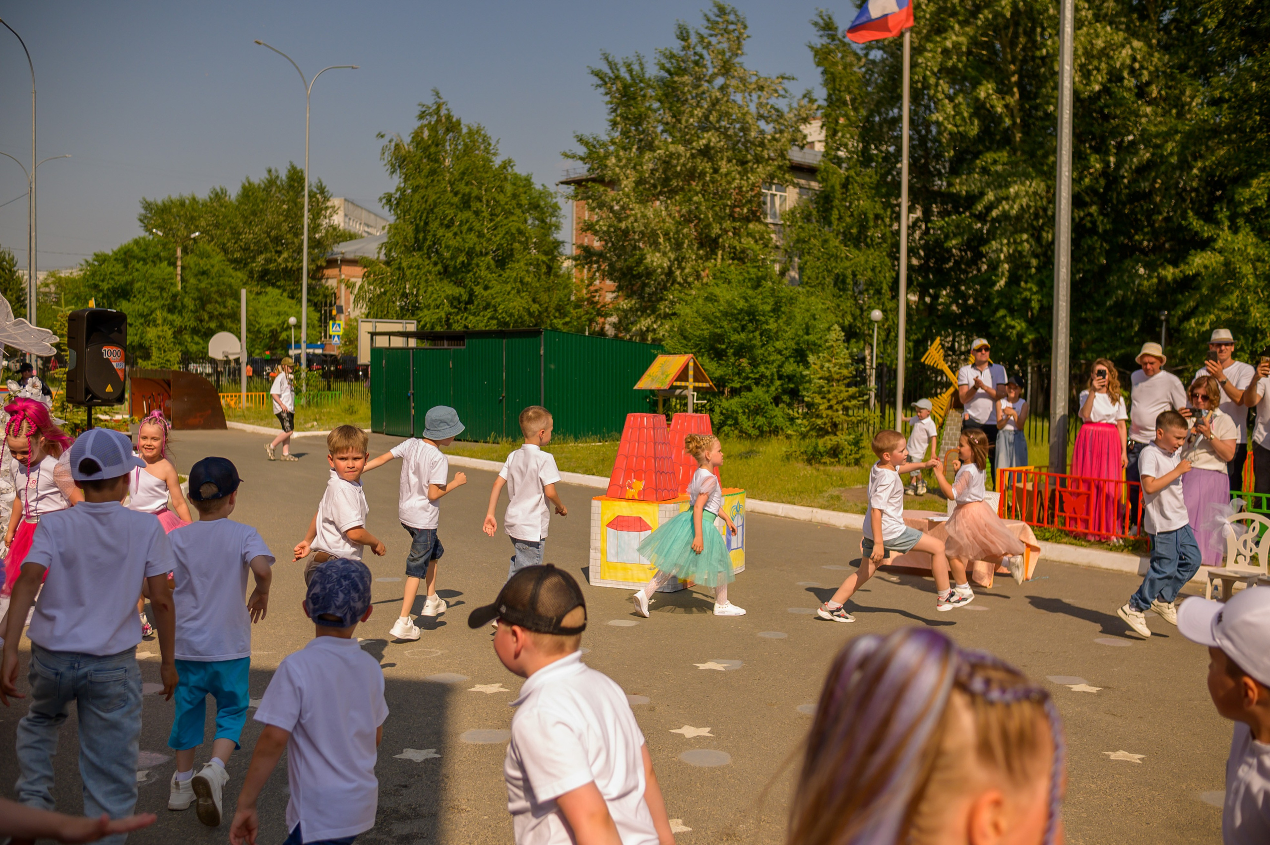 Репортаж выпускного группа «Фантазёры» 3 садик. Фотограф новорожденных, семейный детский в Тюмени Татьяна Морозова