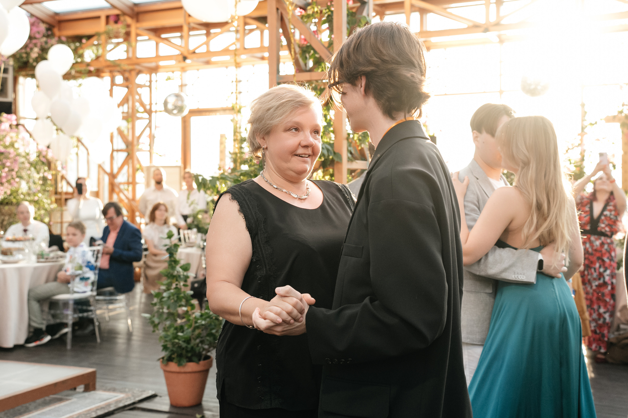 Выпускной 2023, репортаж. Свадебный фотограф Москва Александра Аверкова