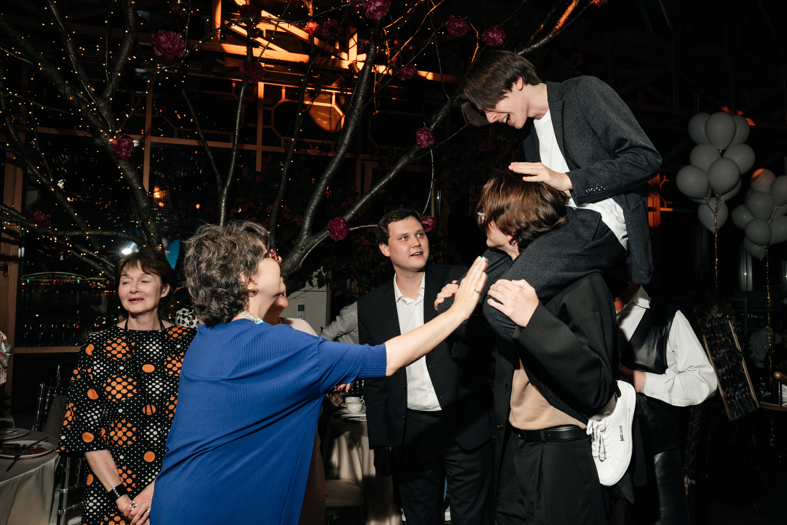 Выпускной 2023, репортаж. Свадебный фотограф Москва Александра Аверкова