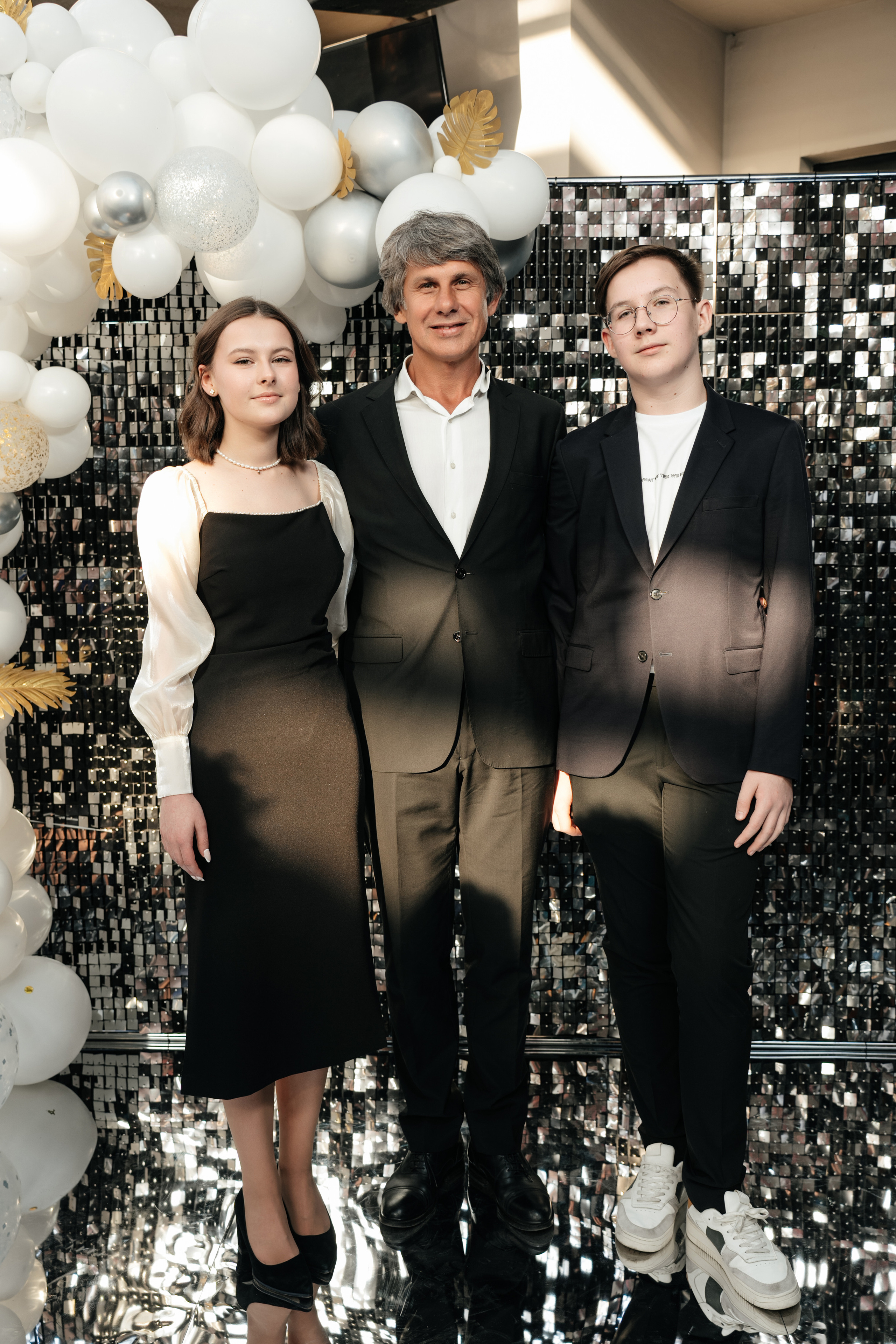 Выпускной 2023, репортаж. Свадебный фотограф Москва Александра Аверкова