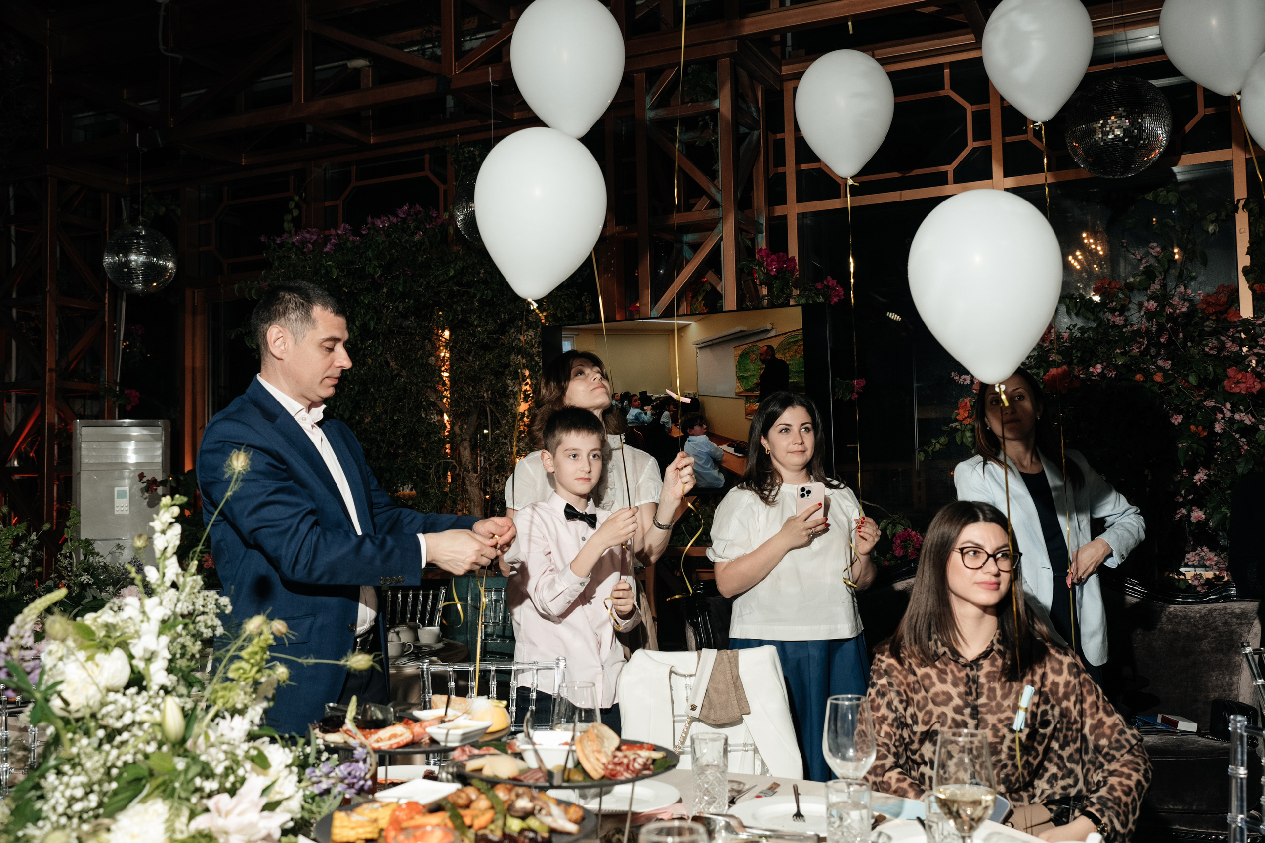 Выпускной 2023, репортаж. Свадебный фотограф Москва Александра Аверкова