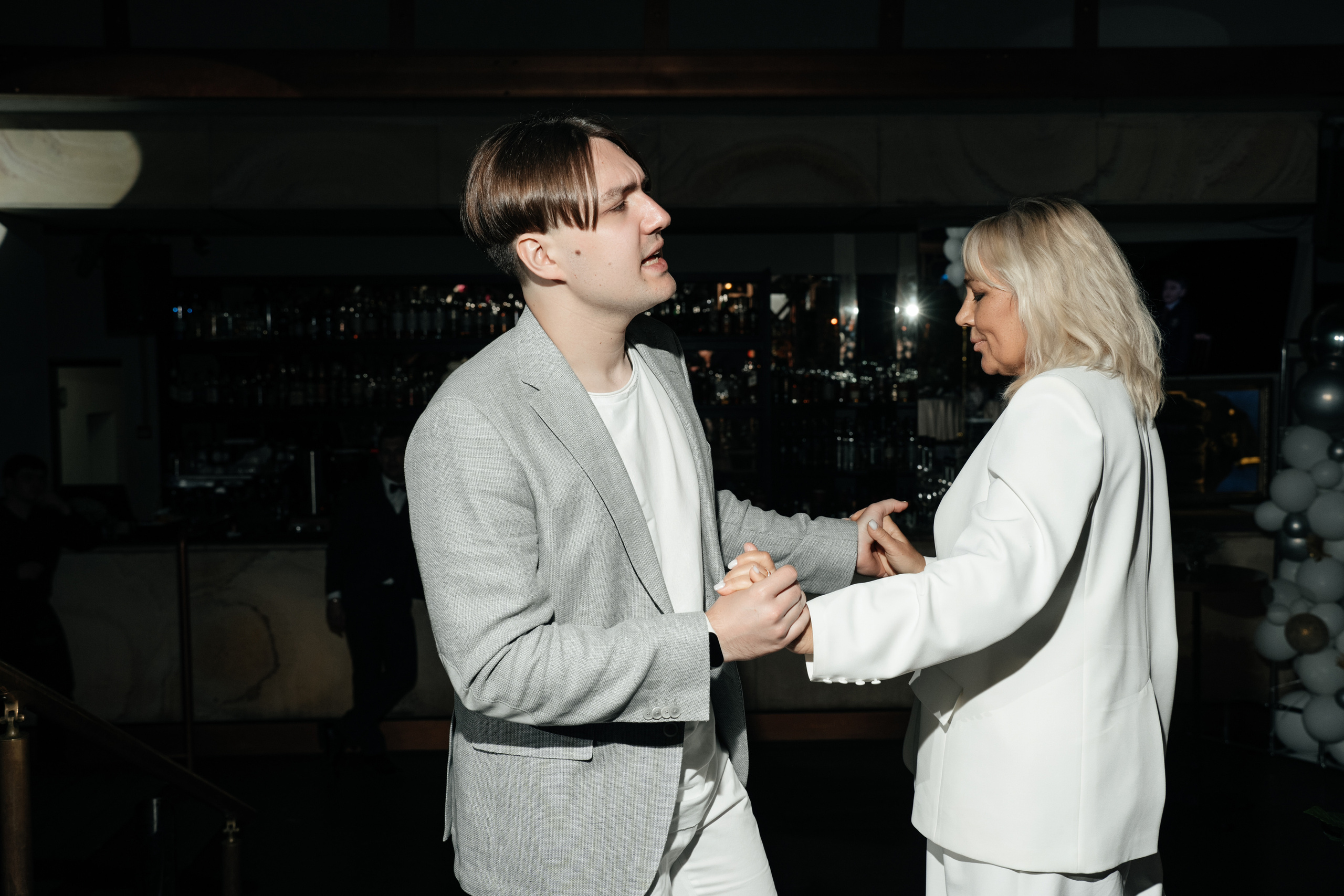 Выпускной 2023, репортаж. Свадебный фотограф Москва Александра Аверкова