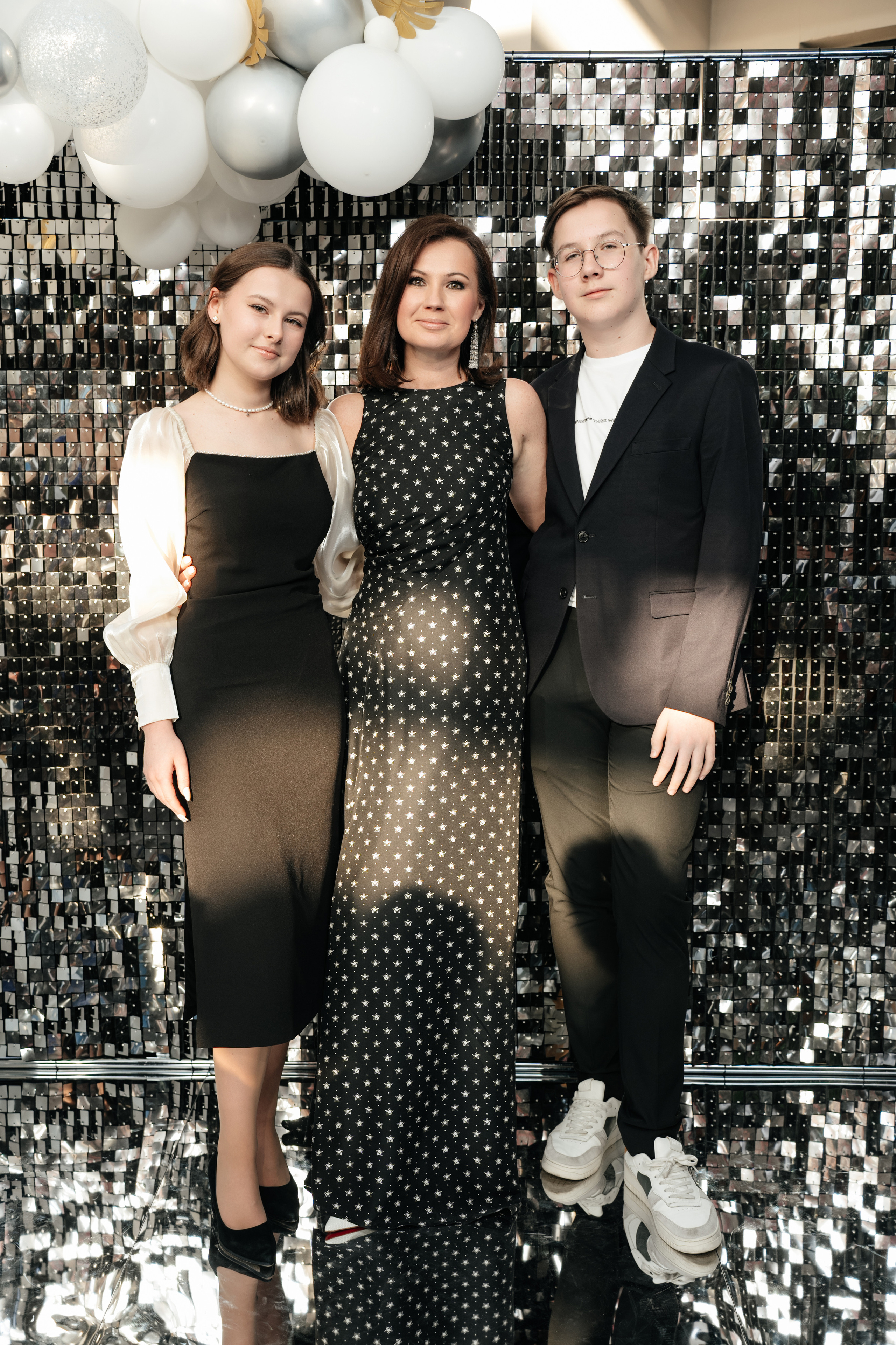 Выпускной 2023, репортаж. Свадебный фотограф Москва Александра Аверкова