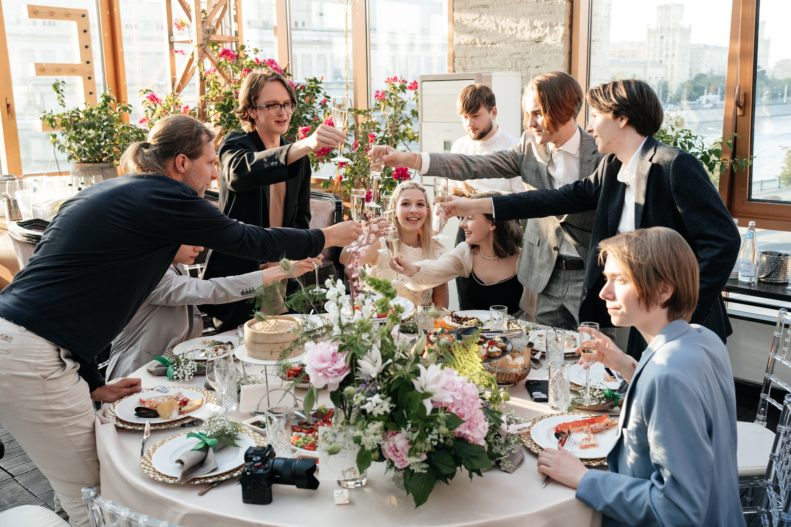 Выпускной 2023, репортаж. Свадебный фотограф Москва Александра Аверкова