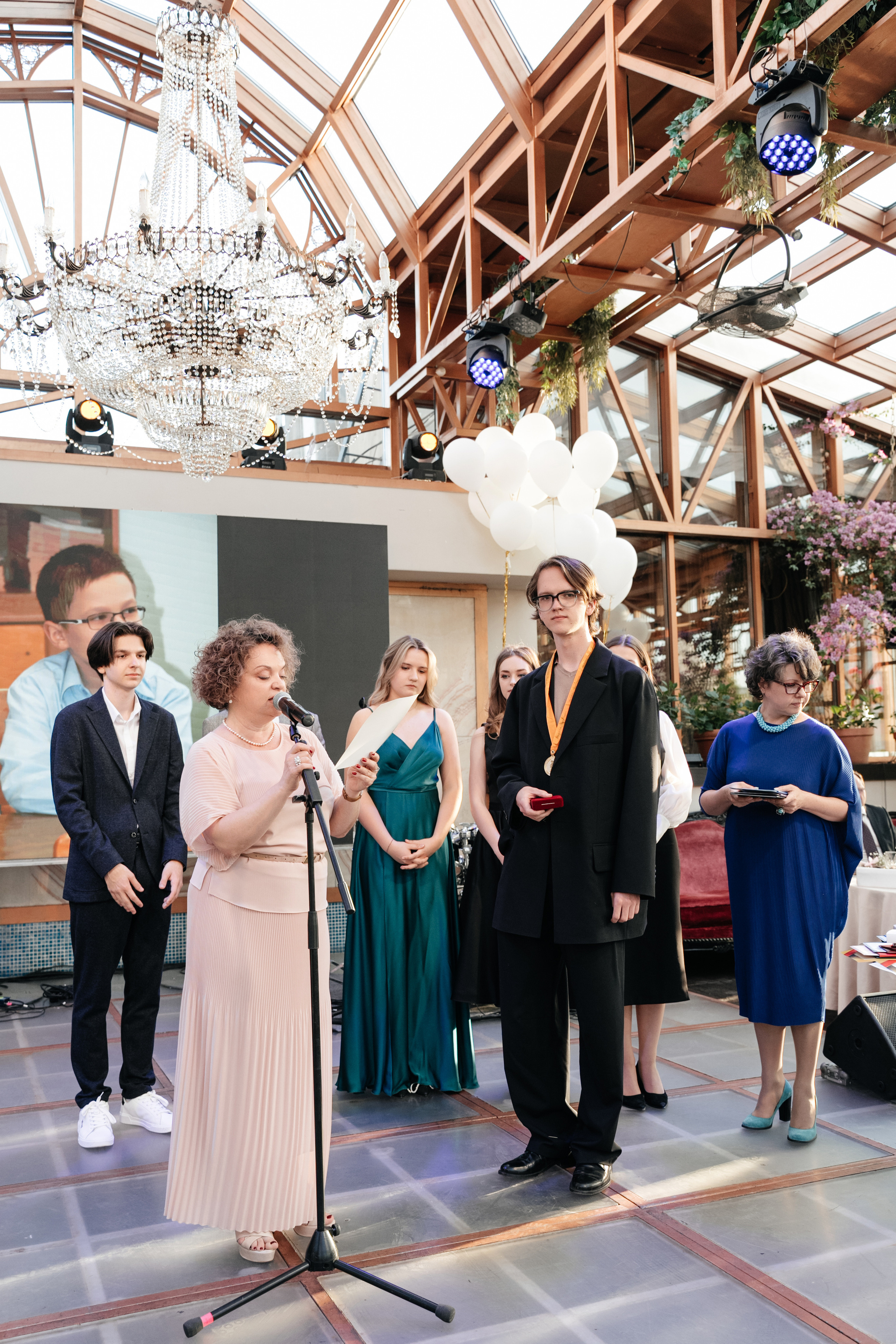 Выпускной 2023, репортаж. Свадебный фотограф Москва Александра Аверкова