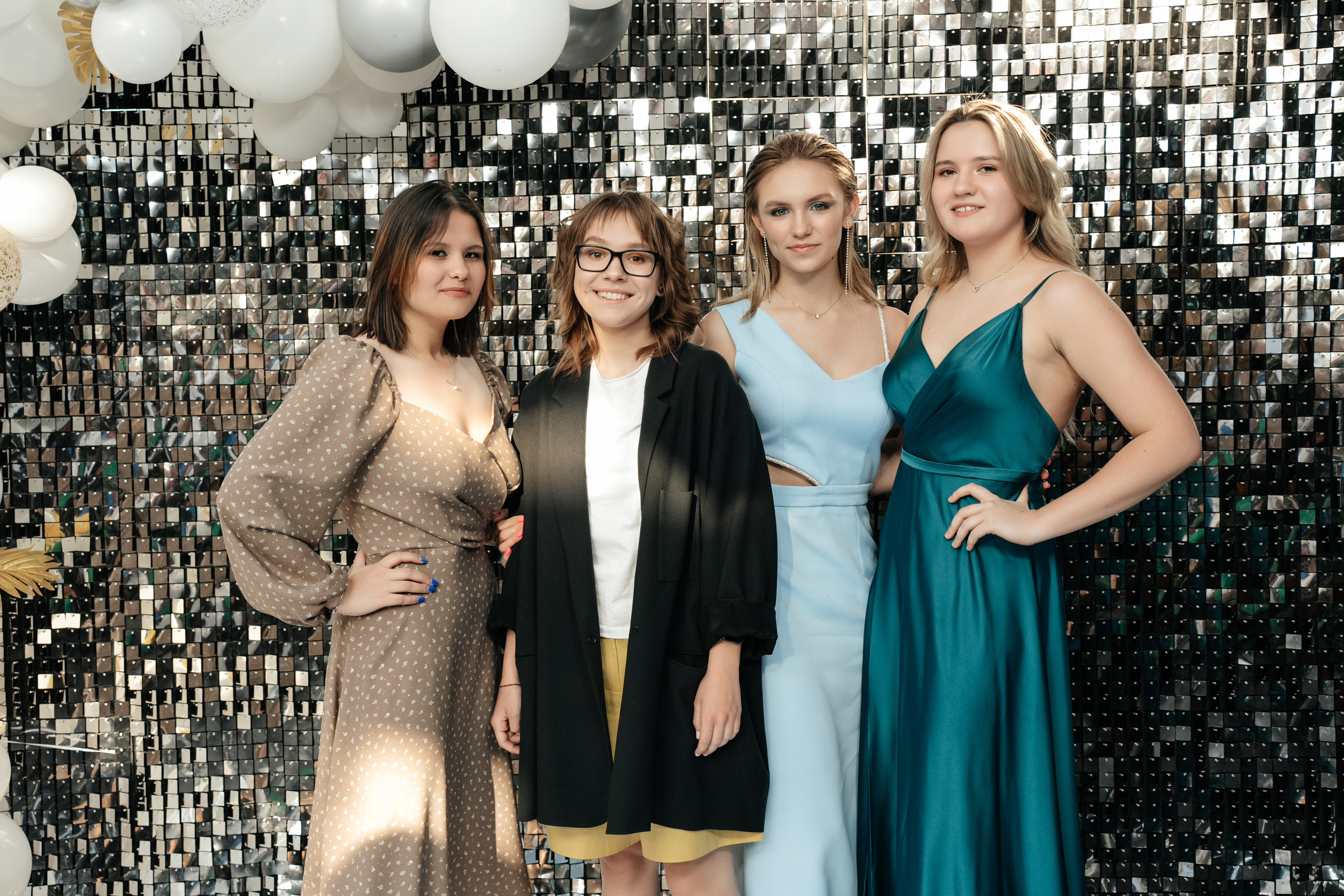 Выпускной 2023, репортаж. Свадебный фотограф Москва Александра Аверкова